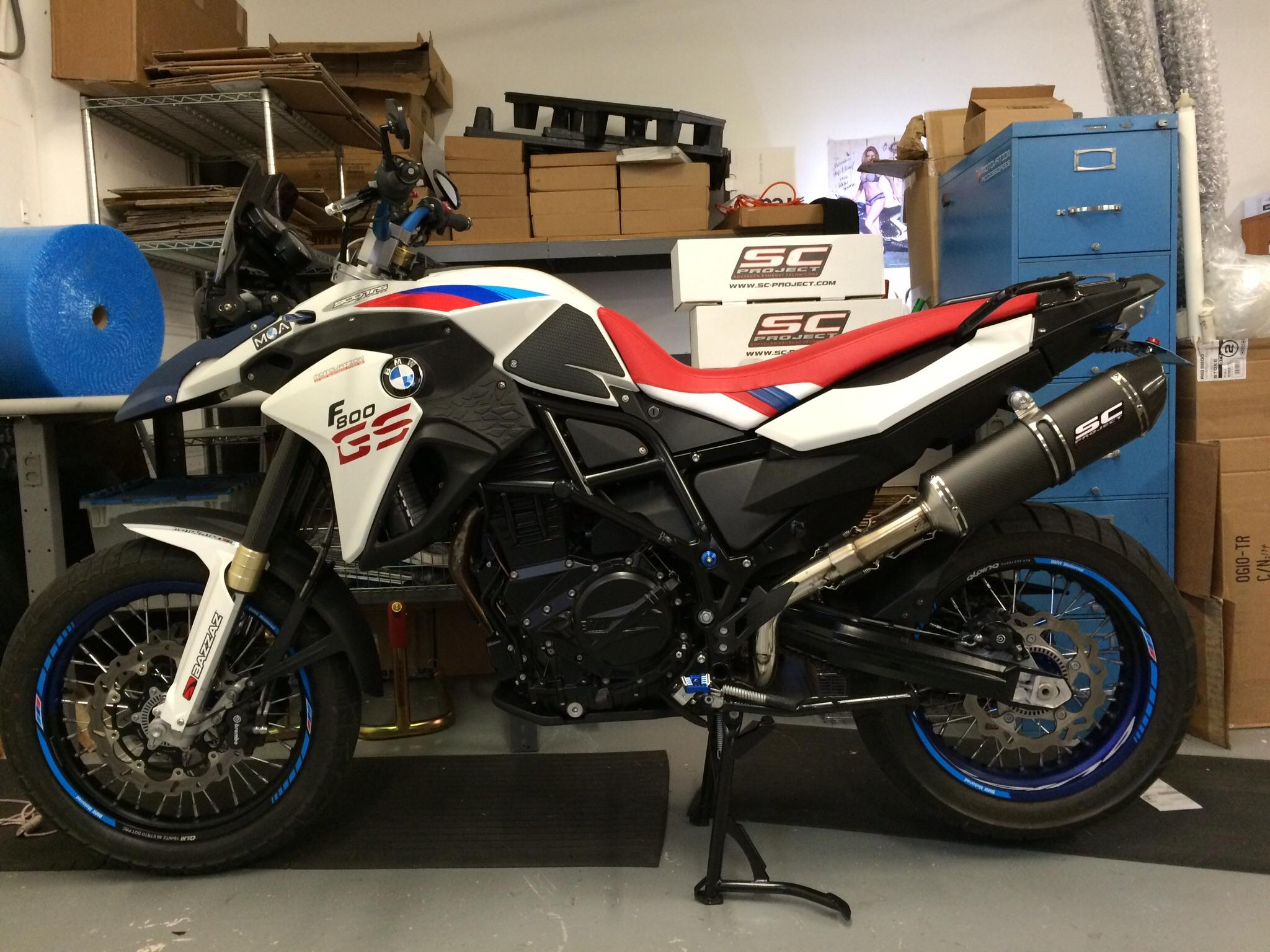 👍 or 👎 for a BMW F800GS turned into an urban supermoto with some Alpina