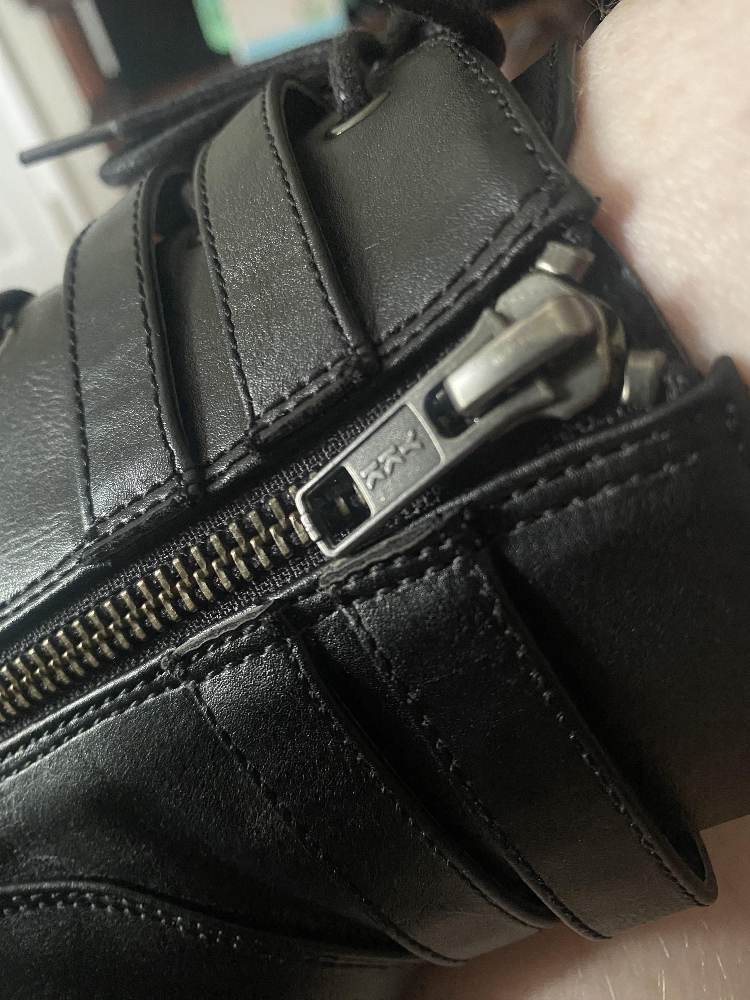 Do Demonia shoes have YKK zippers? Or are these knock offs? r/GothStyle