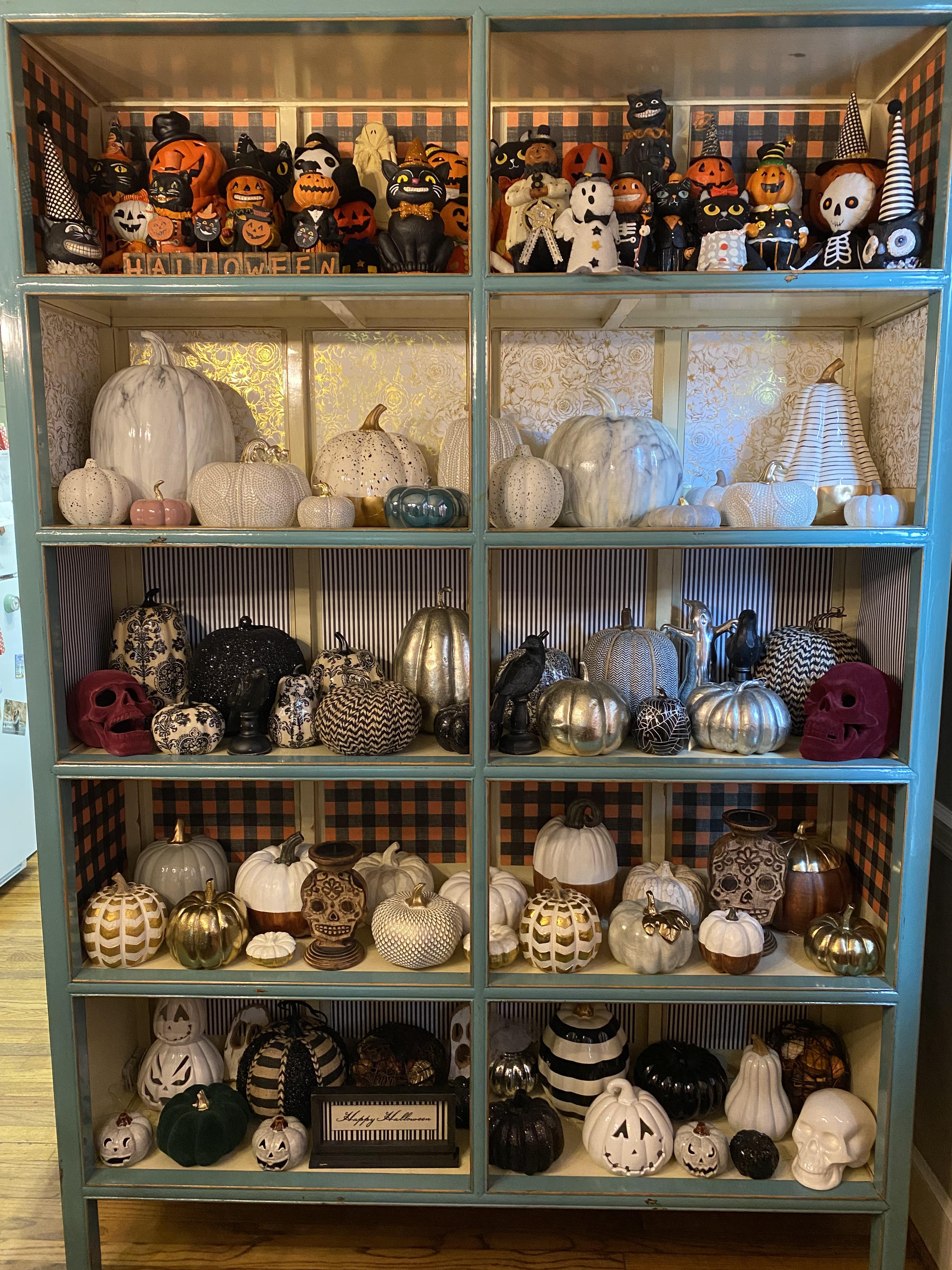 First weekend in September means Halloween decorations go up! r/halloween