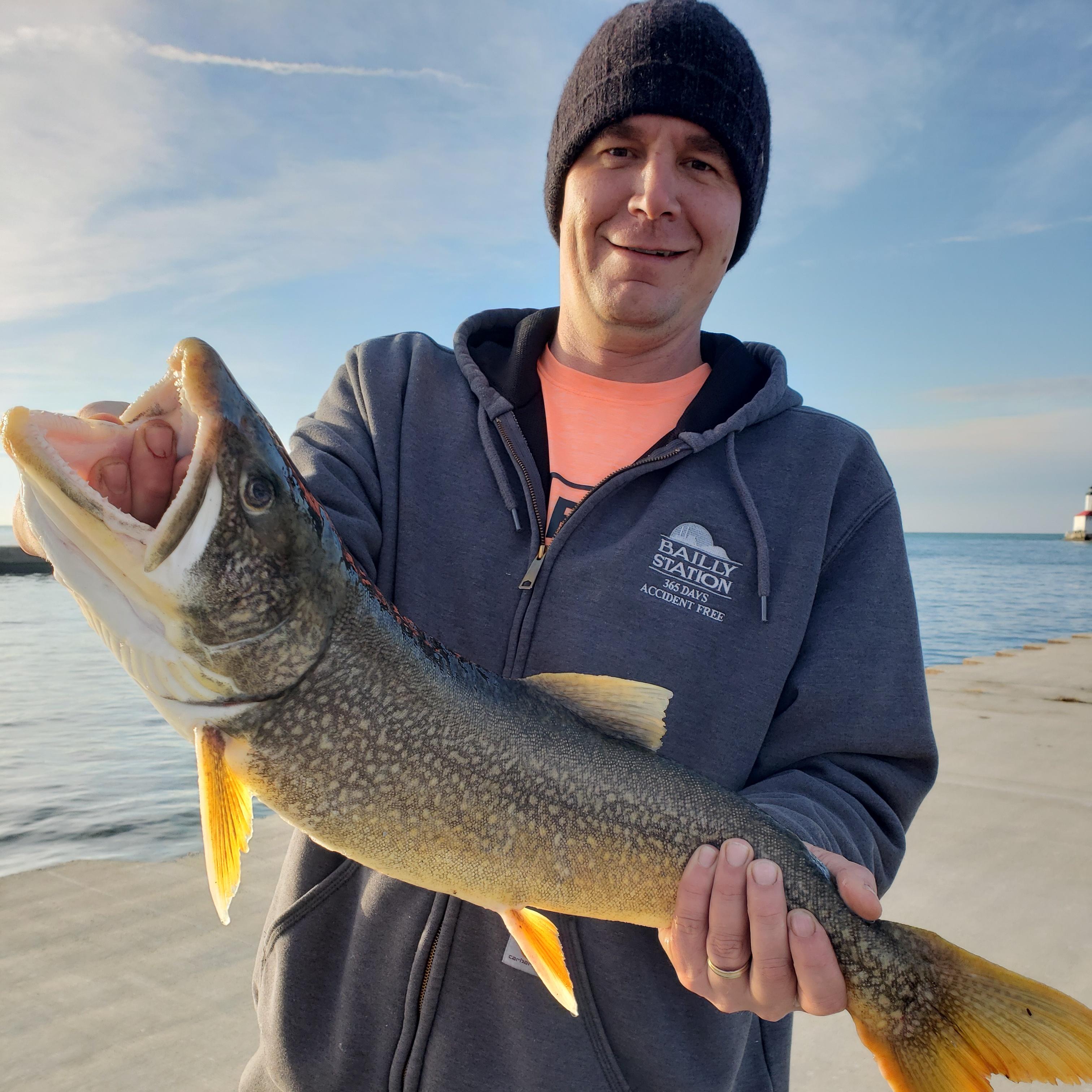 Lake michigan lake trout r/Fishing