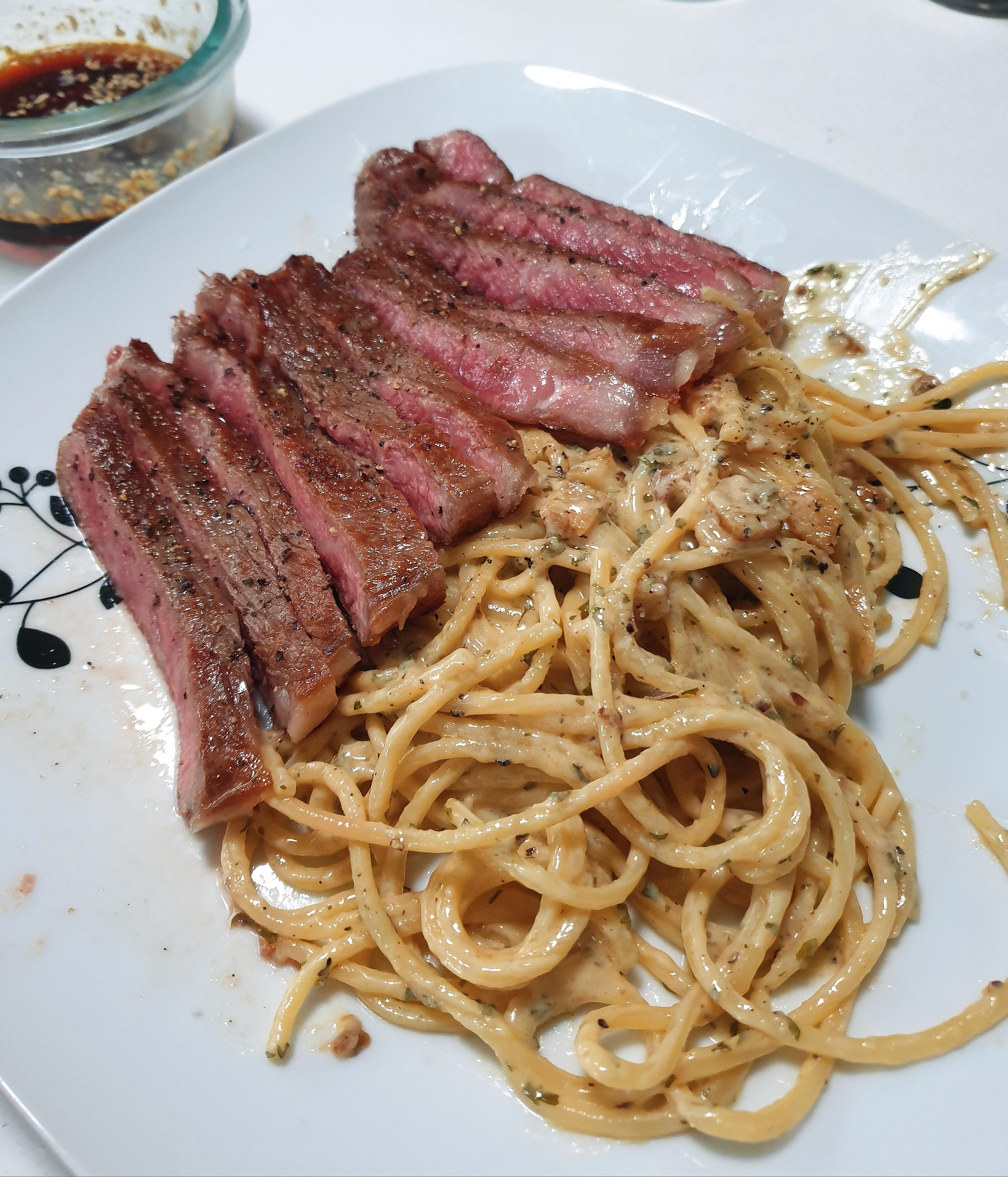 [Homemade] Creamy Pasta with Japanese A5 Wagyu r/food