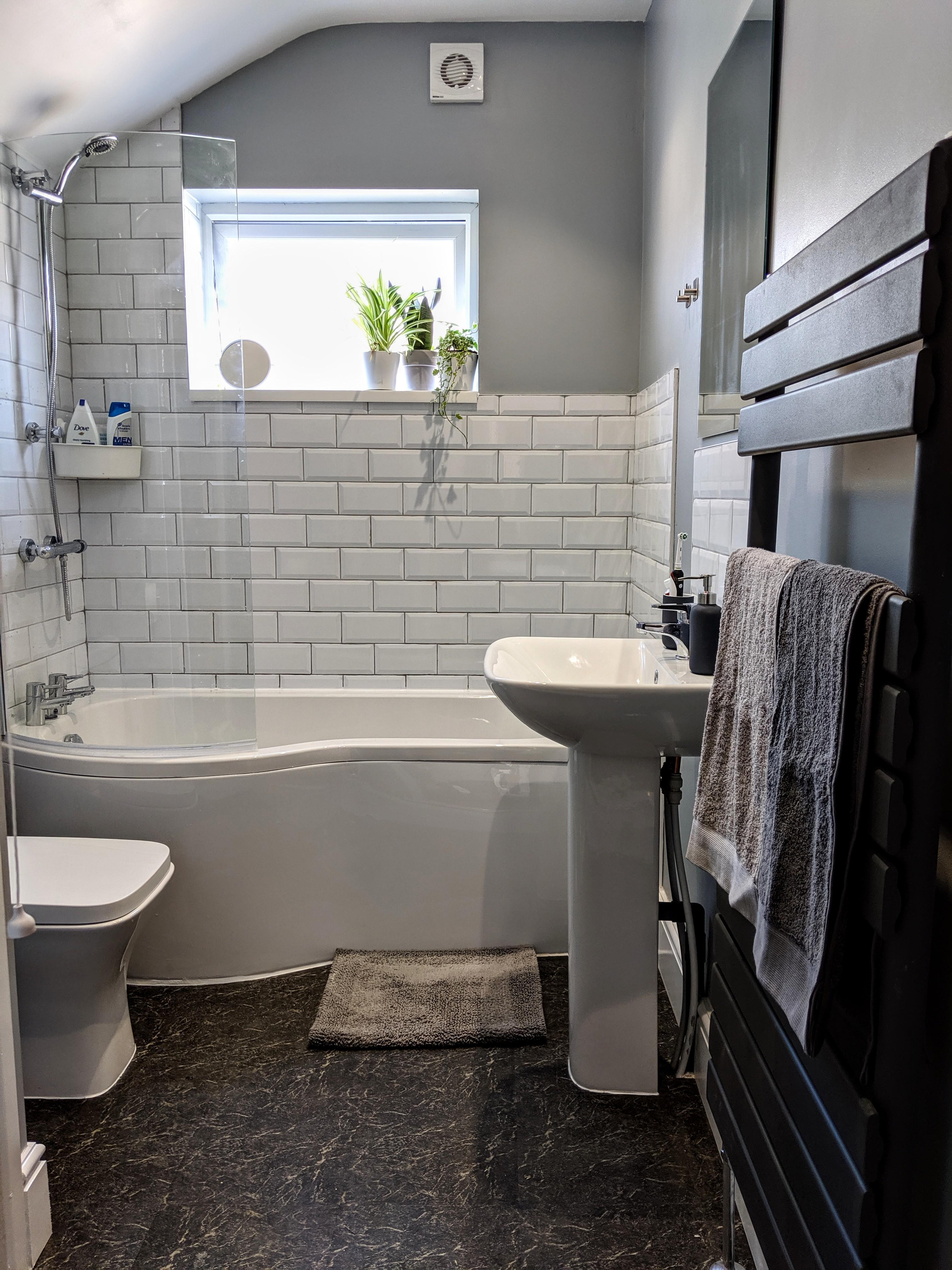 Refurbished bathroom in Derby, UK r/AmateurRoomPorn