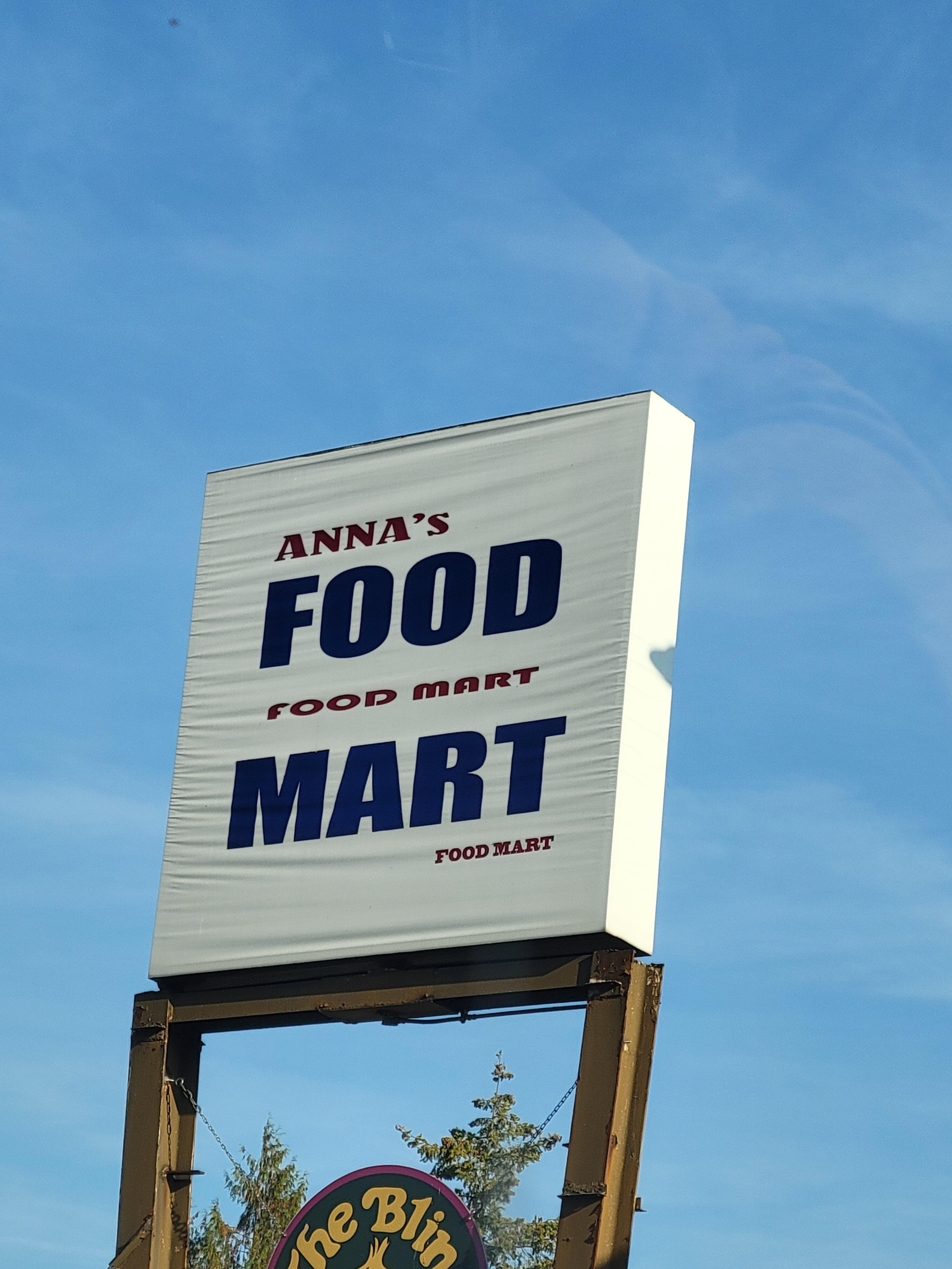 Food Mart r/ontheledgeandshit