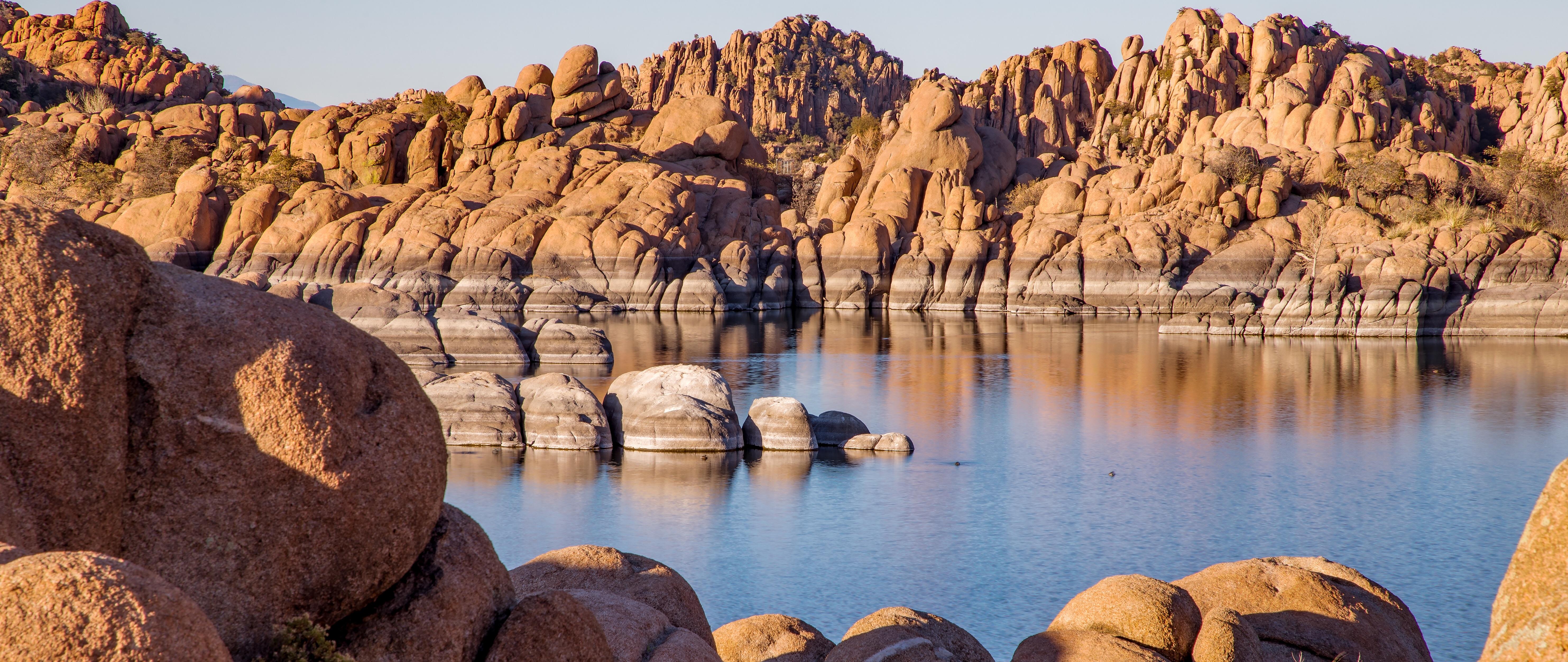 Watson Lake Prescott, AZ [OC] (5932 x 2505) r/EarthPorn