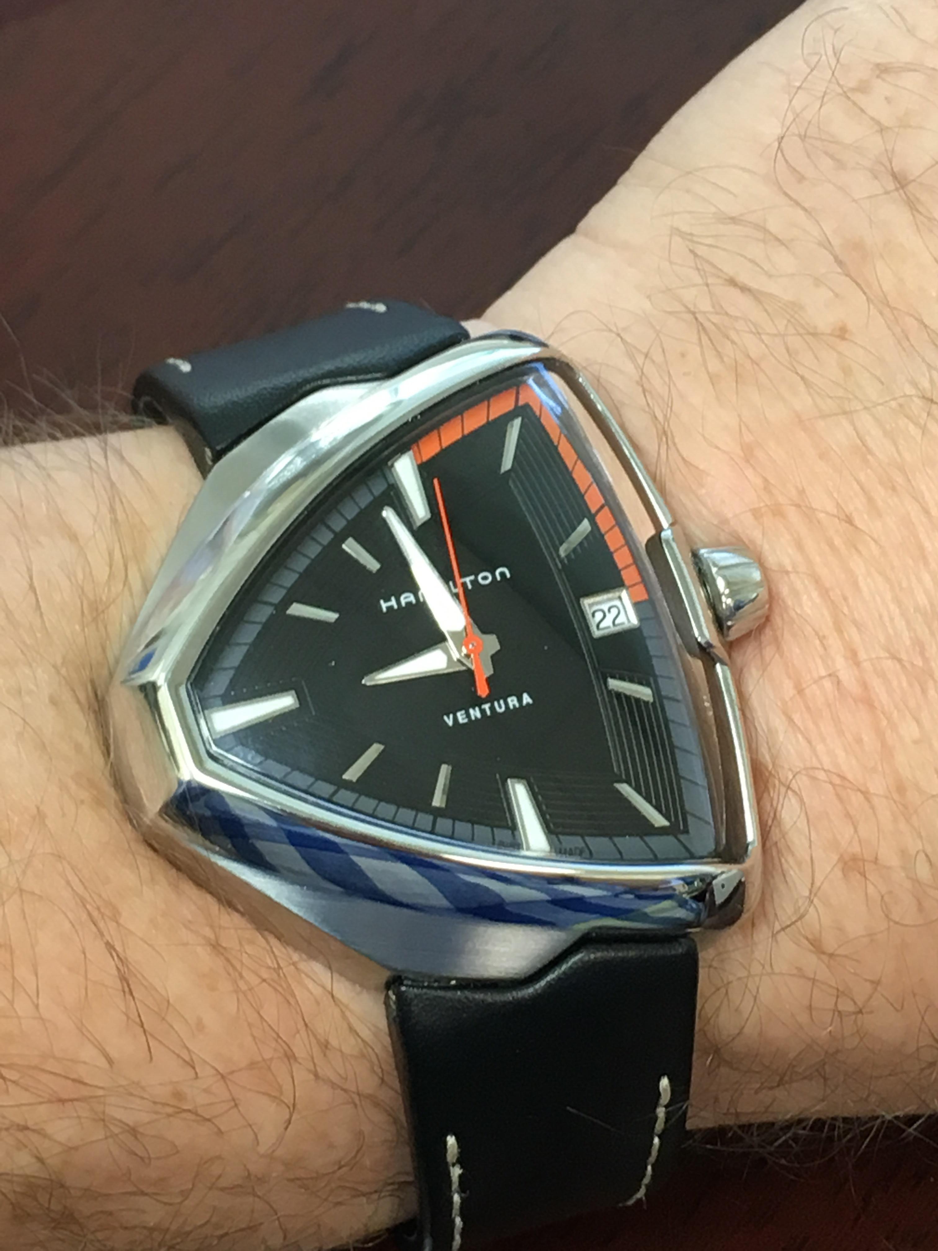 Hamilton Ventura / Hamilton Ventura Black Dial Men's Watch H24411732