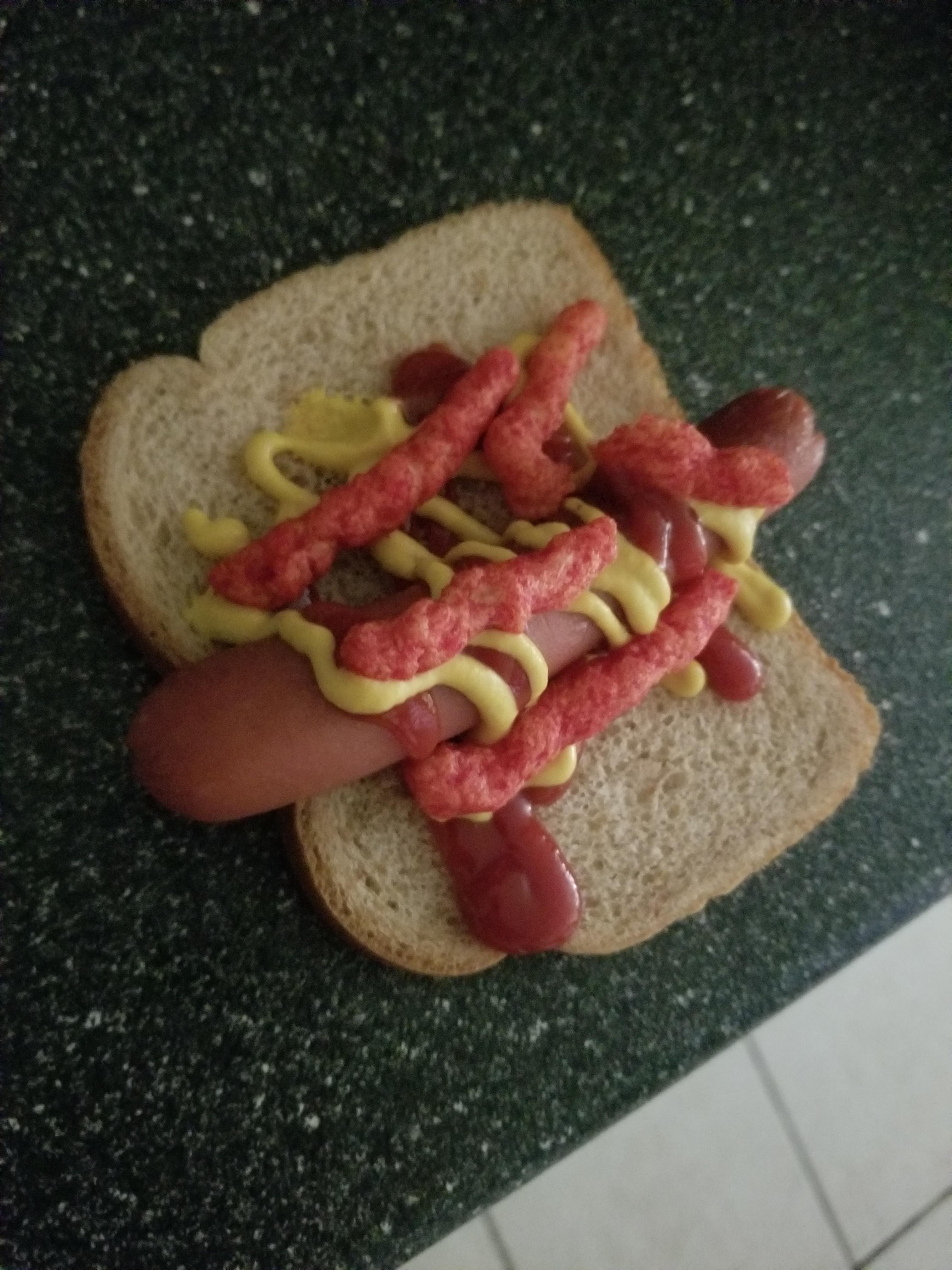 Hot cheeto hot dog r/shittyfoodporn