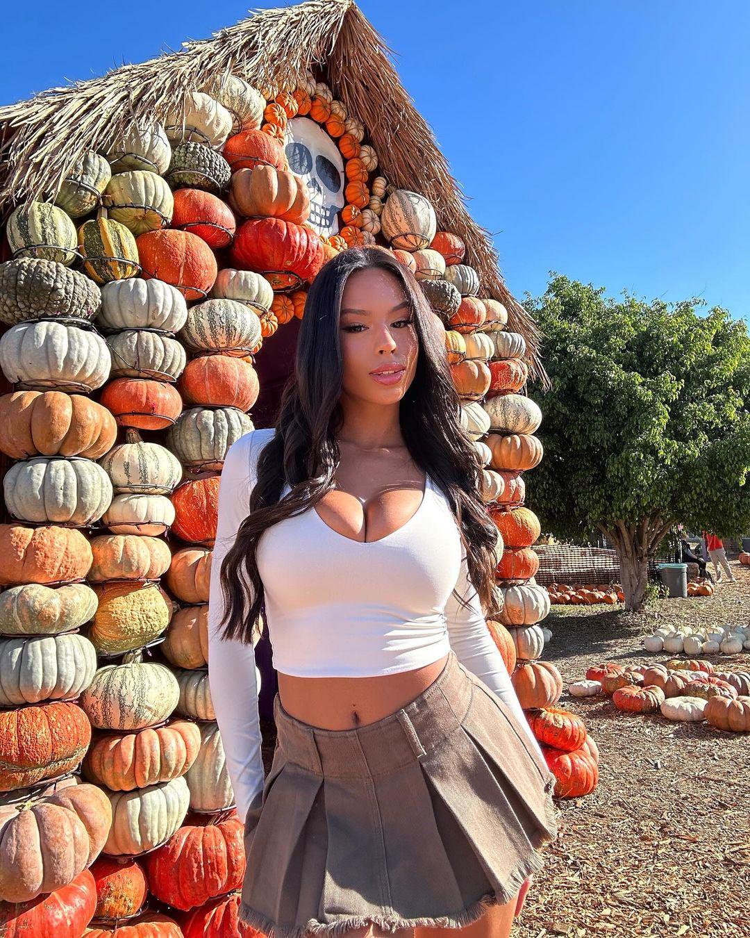 Autumn Falls : TrendingPhotos