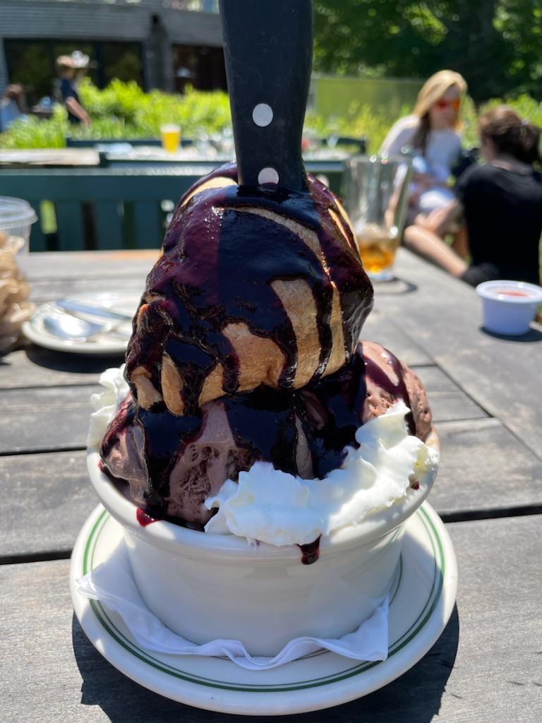 Jordan Pond Popover Sundae r/acadianationalpark