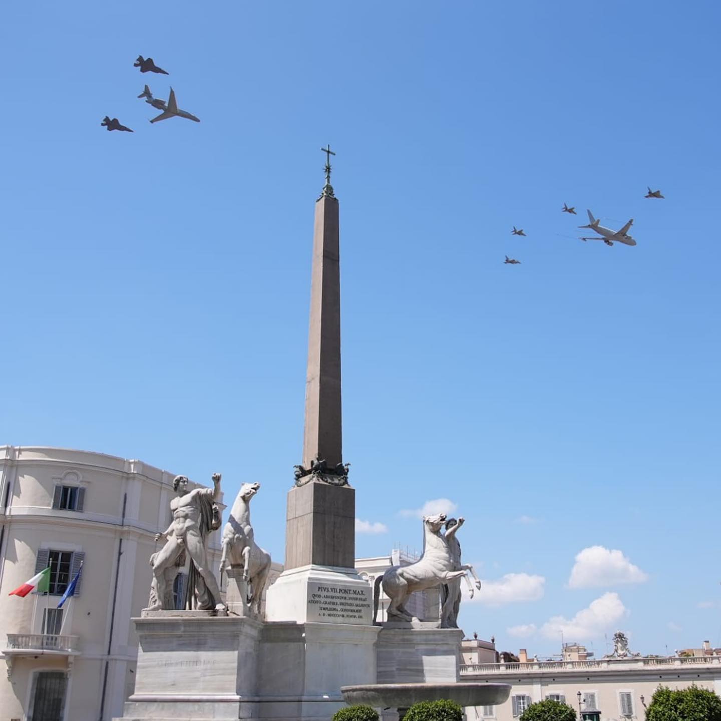 The tip of the spear of the Italian Air Force flying over Rome, 2023