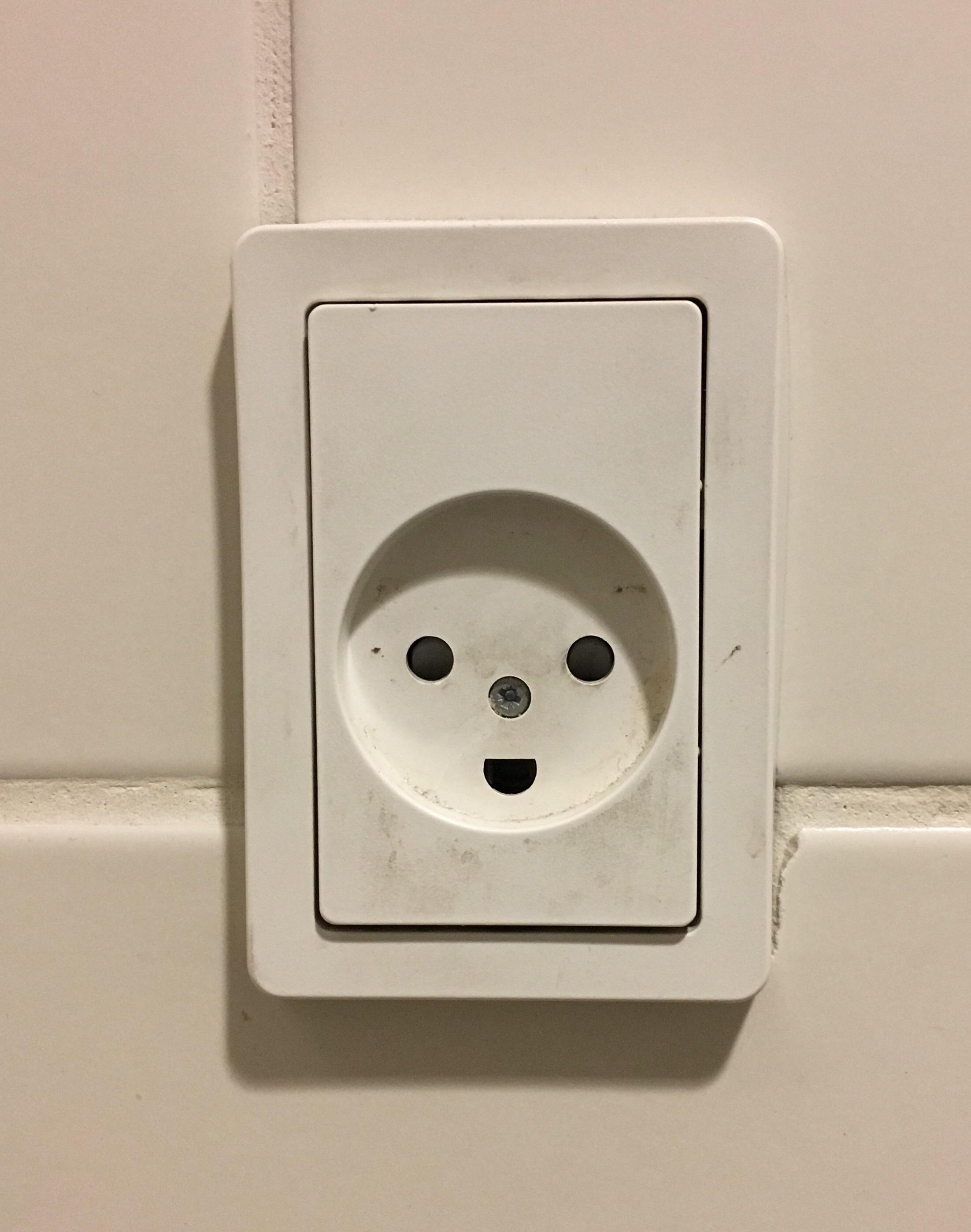 This friendly power outlet in Denmark r/mildlyinteresting