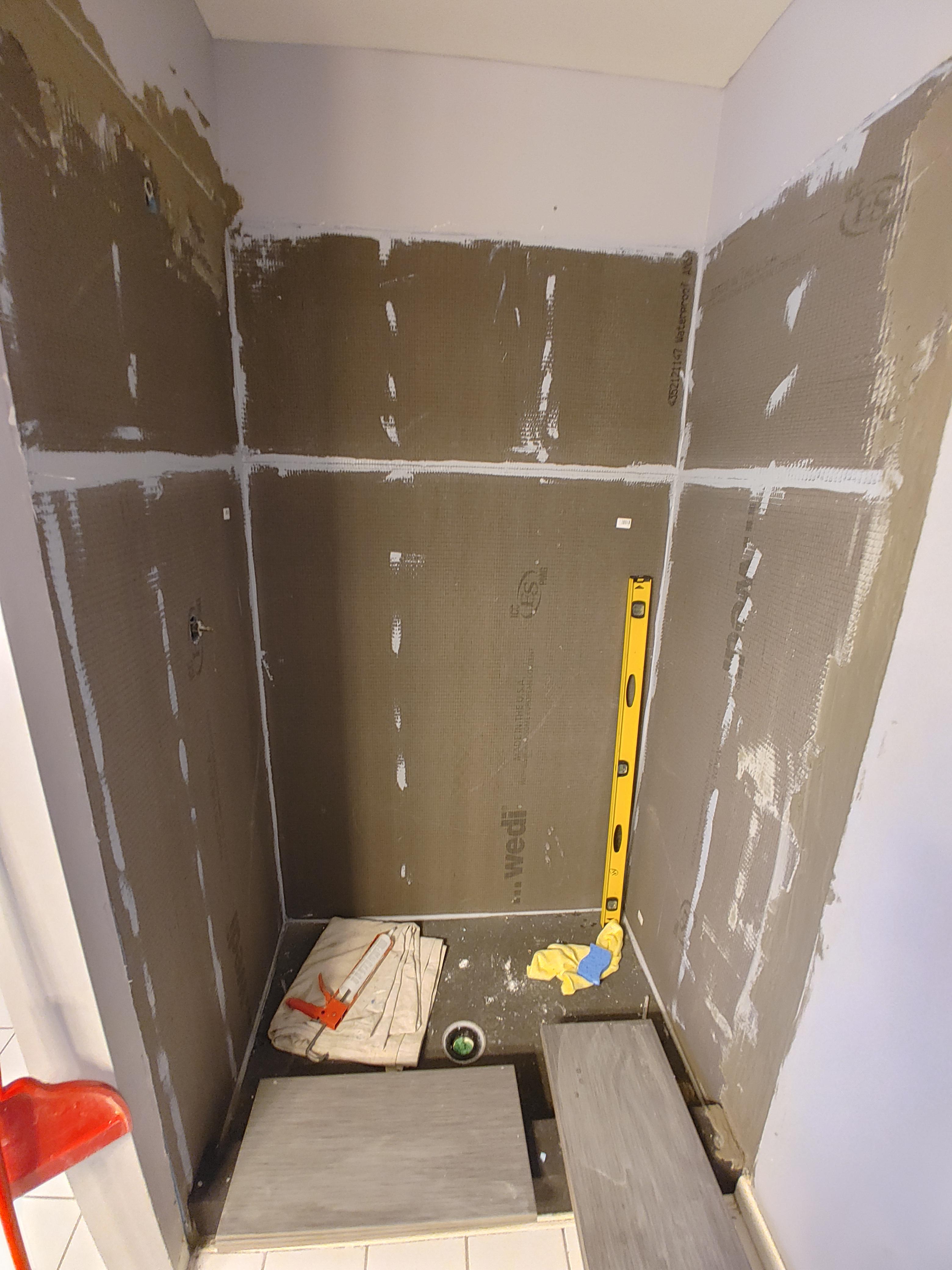 Wedi vs kerdi? r/Tile