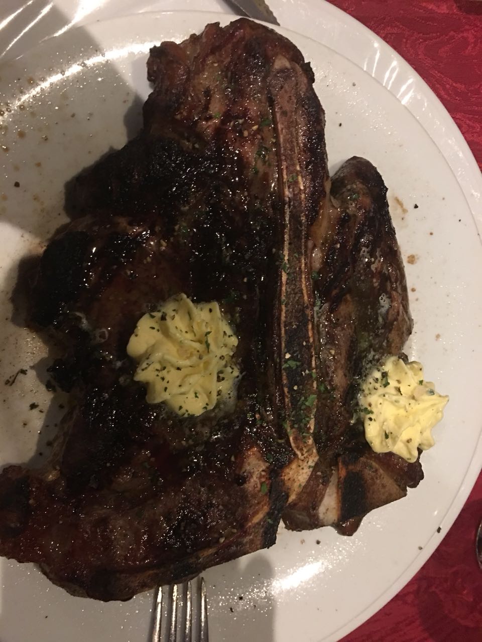 TBone steak at my local steak restaurant(500+ gramm /ca. 14oz.) r/steak