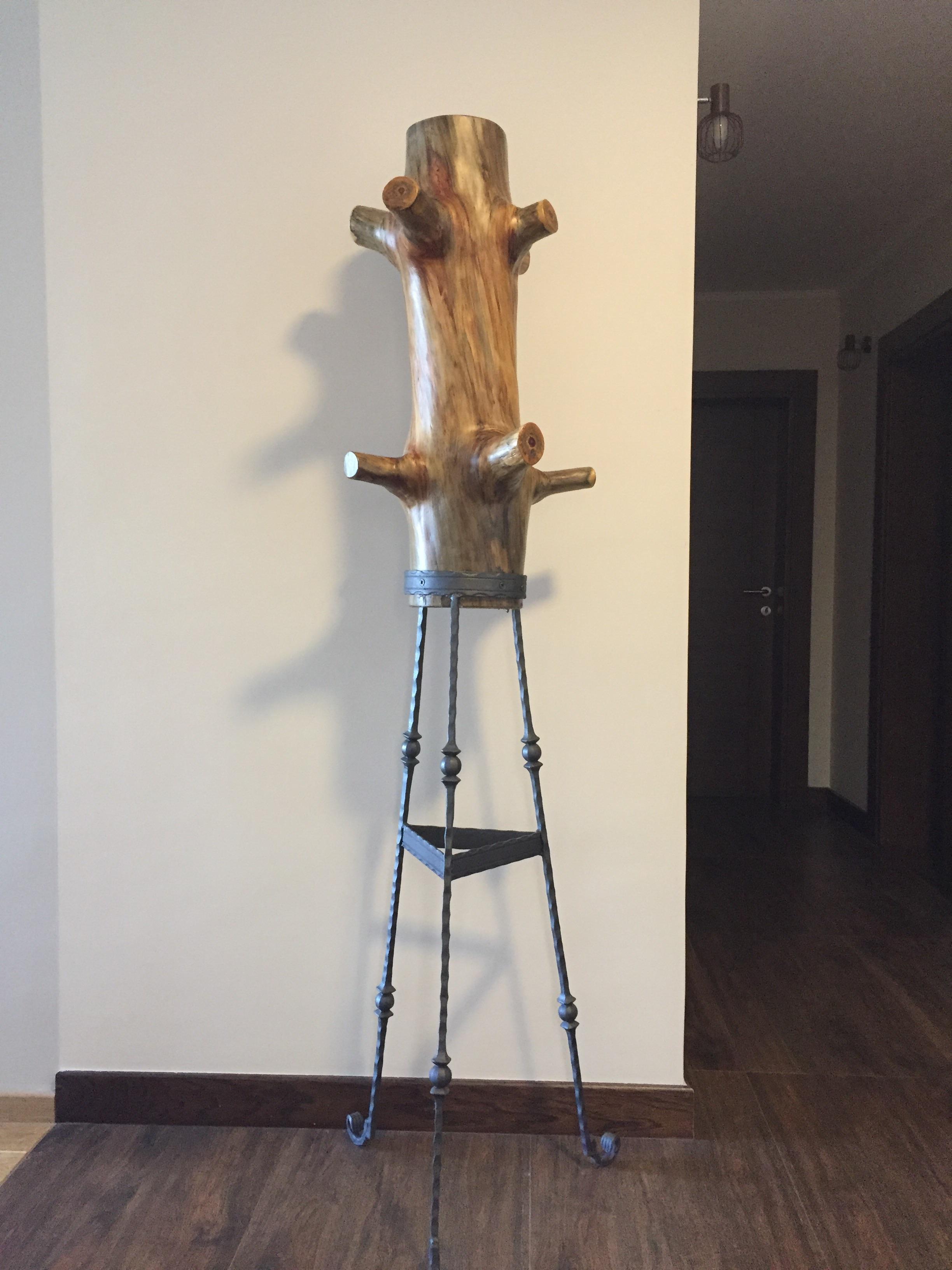 Coat hanger I made for my apartment. r/woodworking