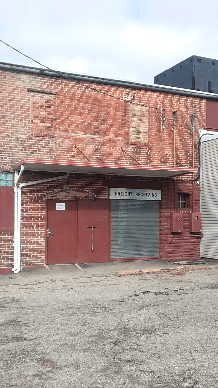Freight Receiving r/AccidentalWesAnderson