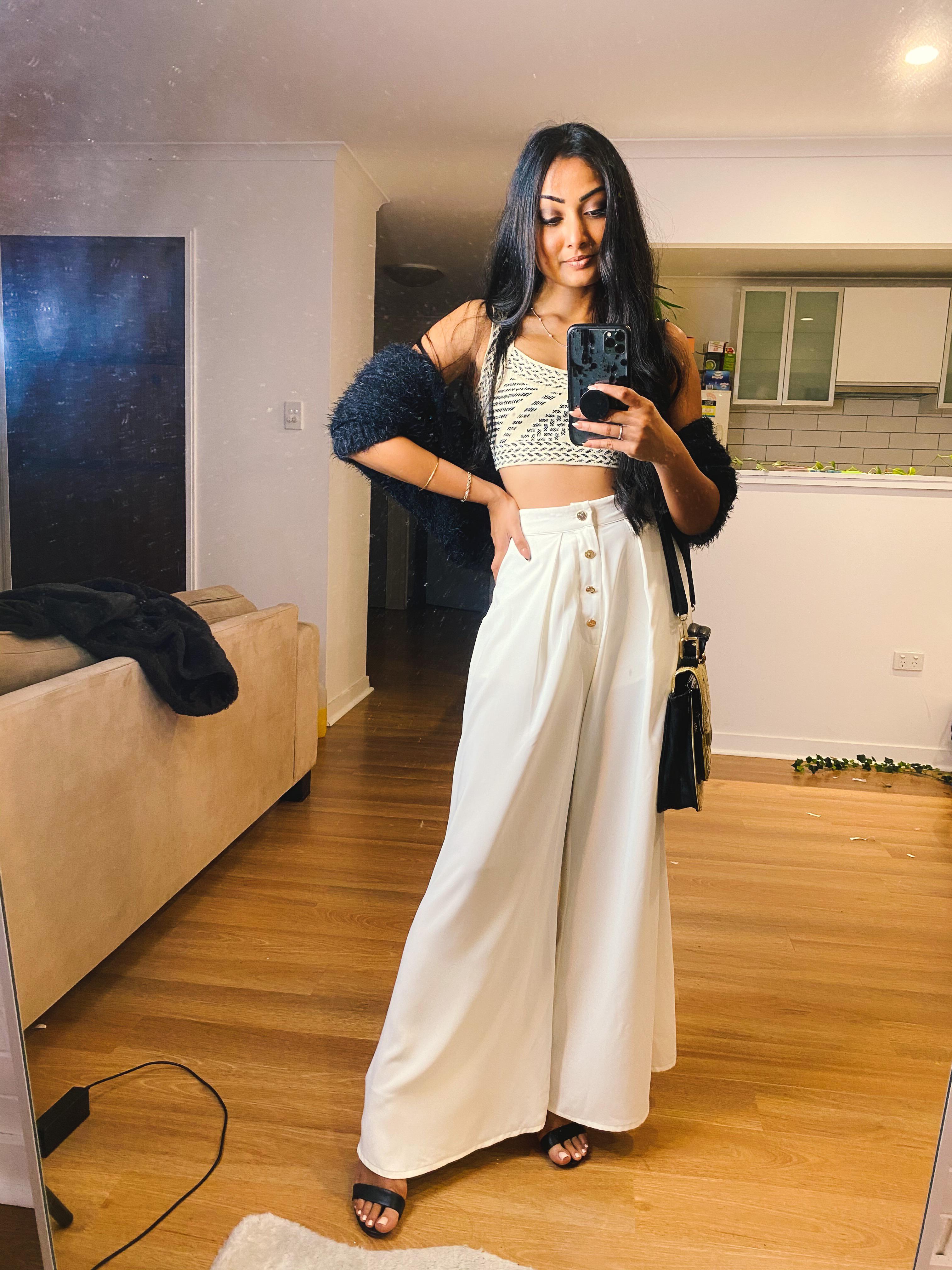 High waisted wide leg pants strikes again! (5’2) Any if you petite