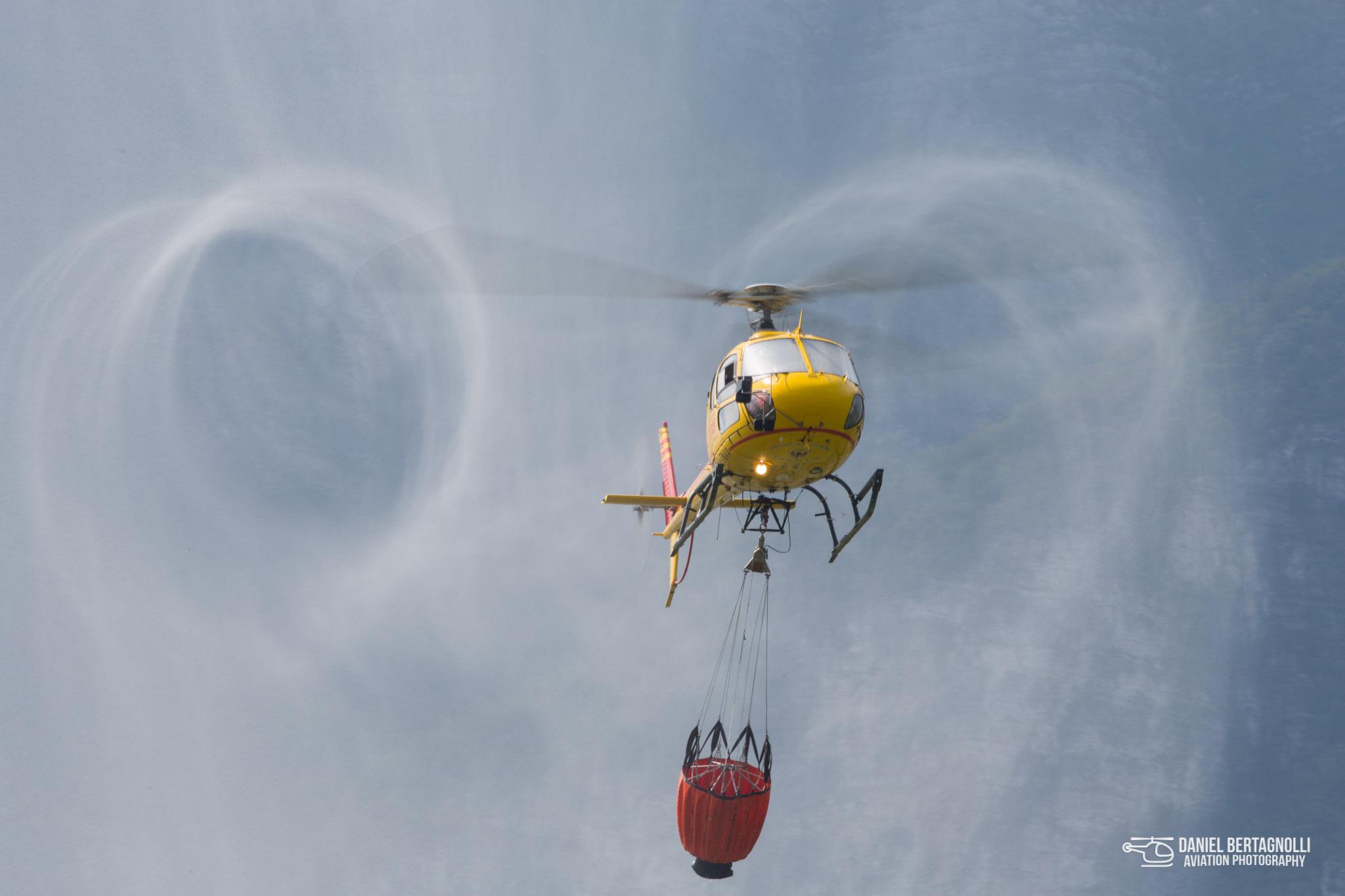 AS350B3 Rotor Vortices/Wake turbulence visualized, probably one of my