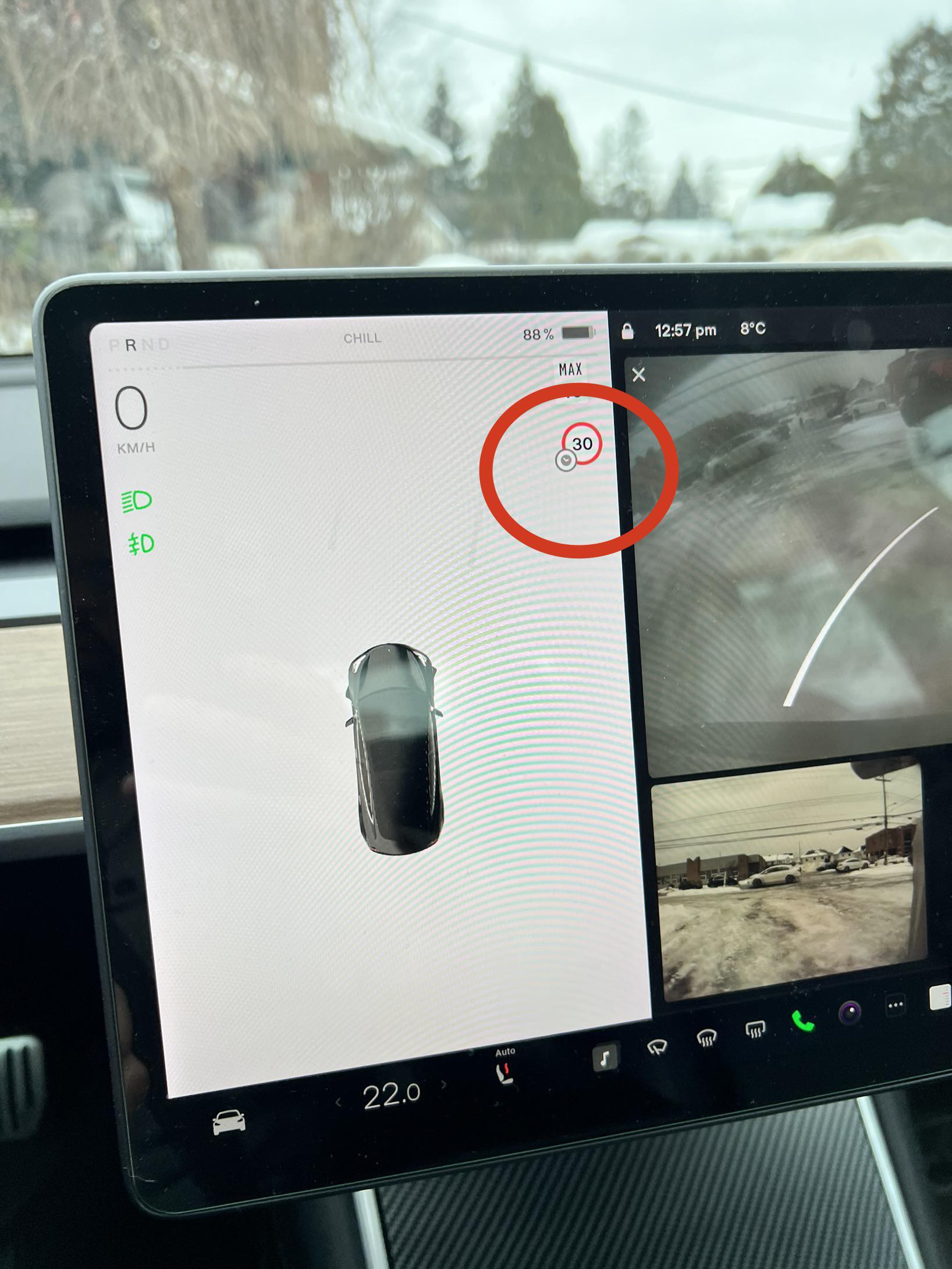 New sign on Tesla screen r/teslamotors