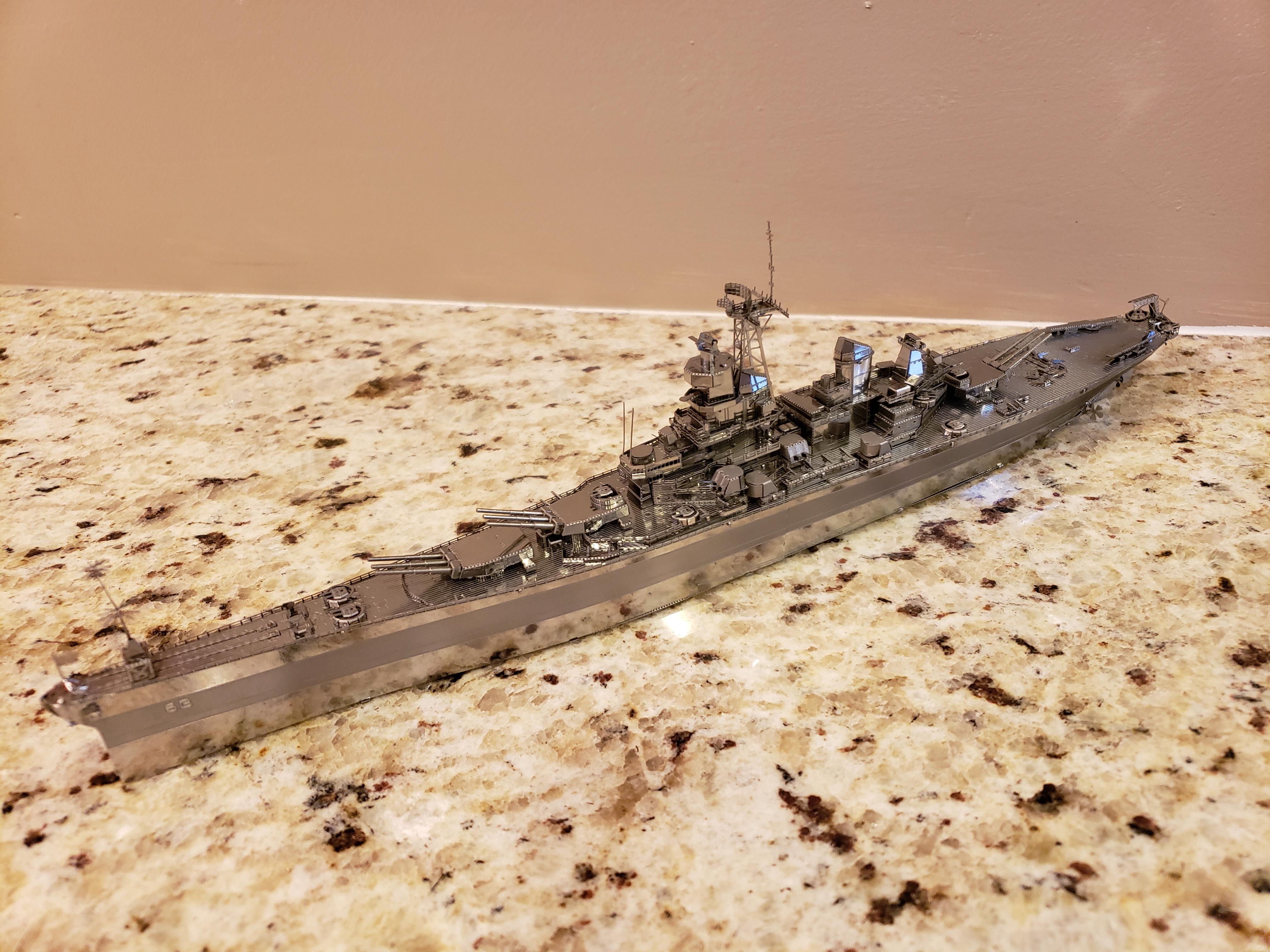 Metal Earth ICONX USS Missouri r/metalearth