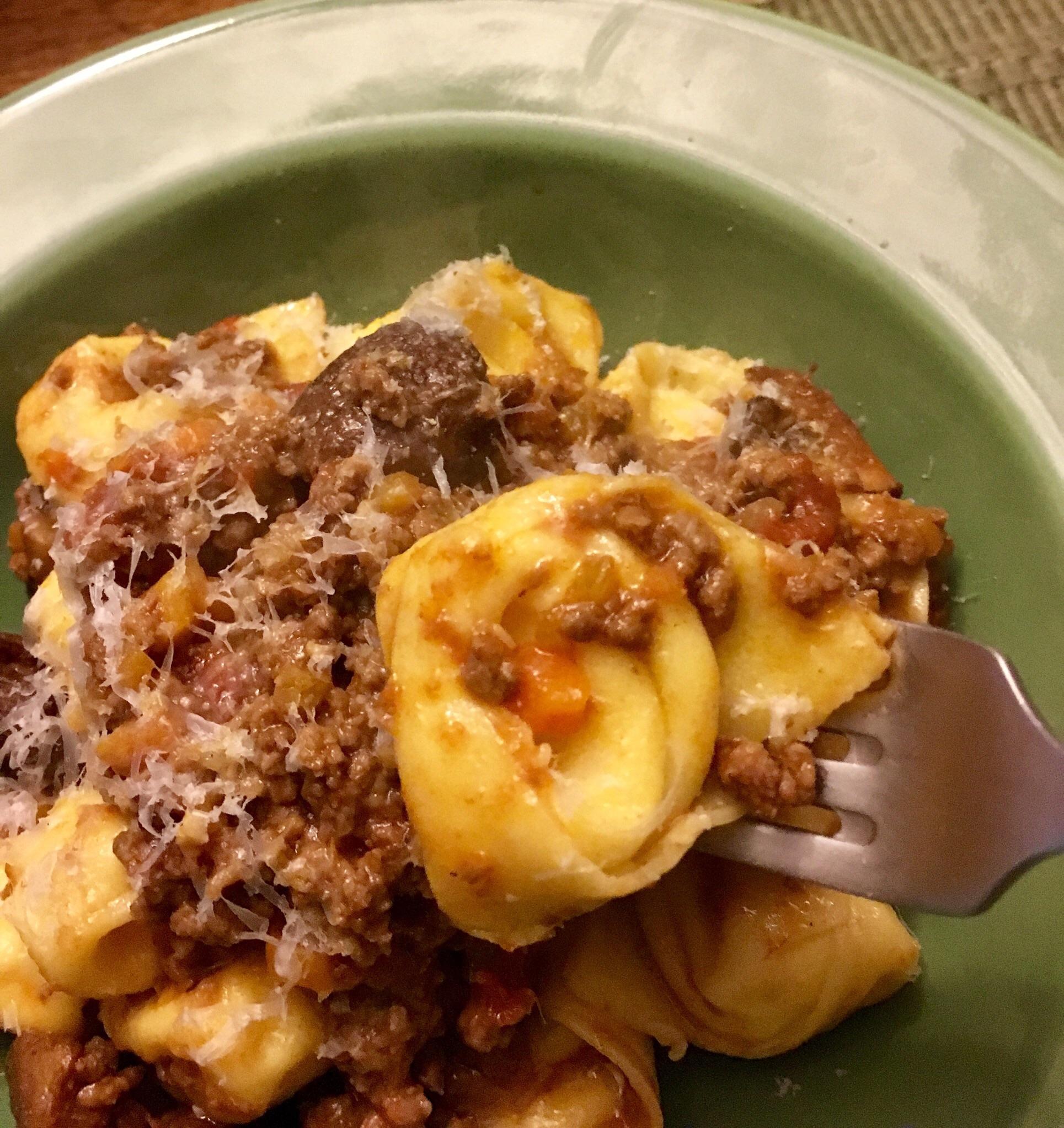 [Homemade] Handmade Tortellini Bolognese r/food