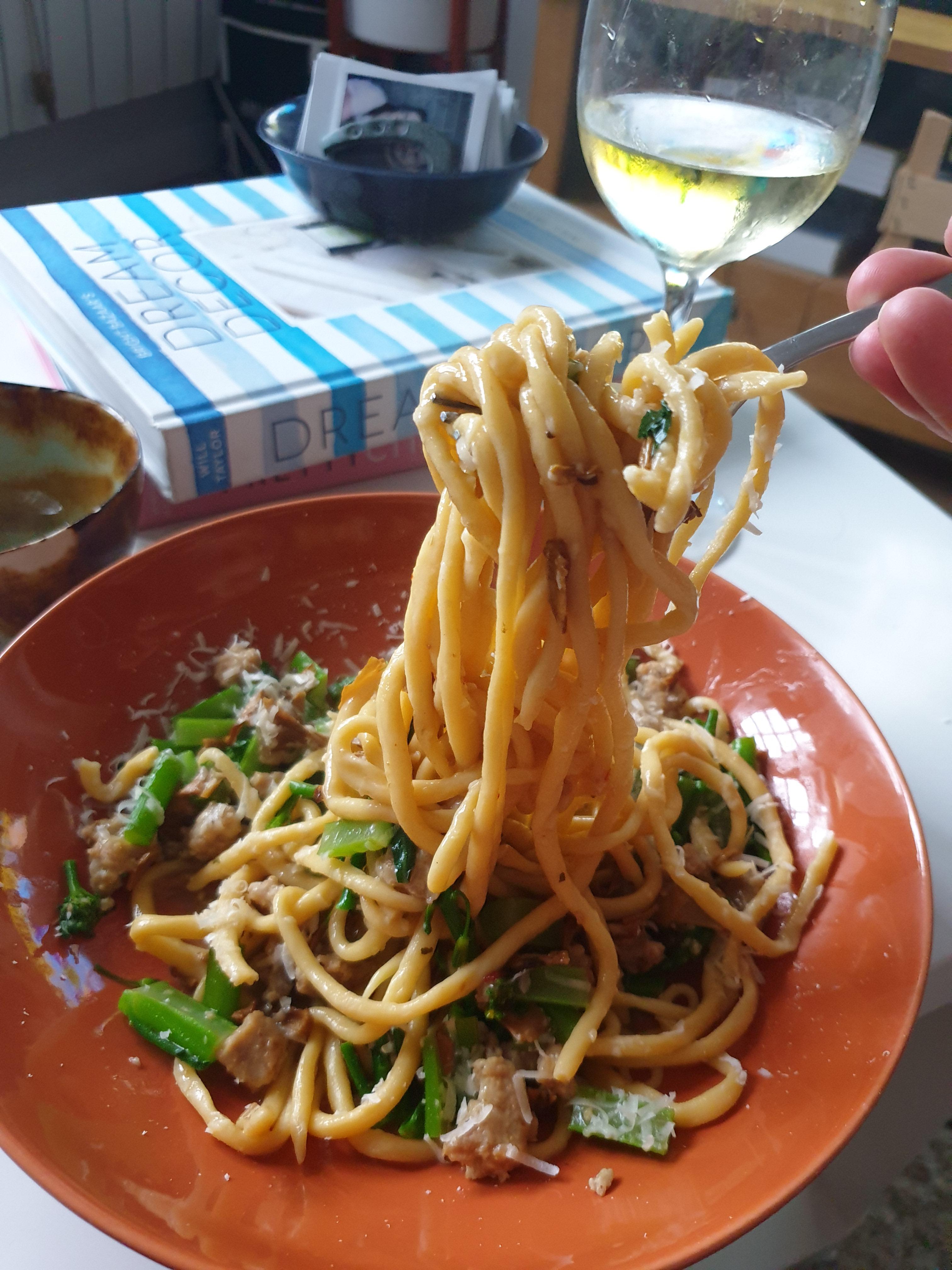 Pici pasta with fennel sausage, broccoli & white wine sauce [Homemade