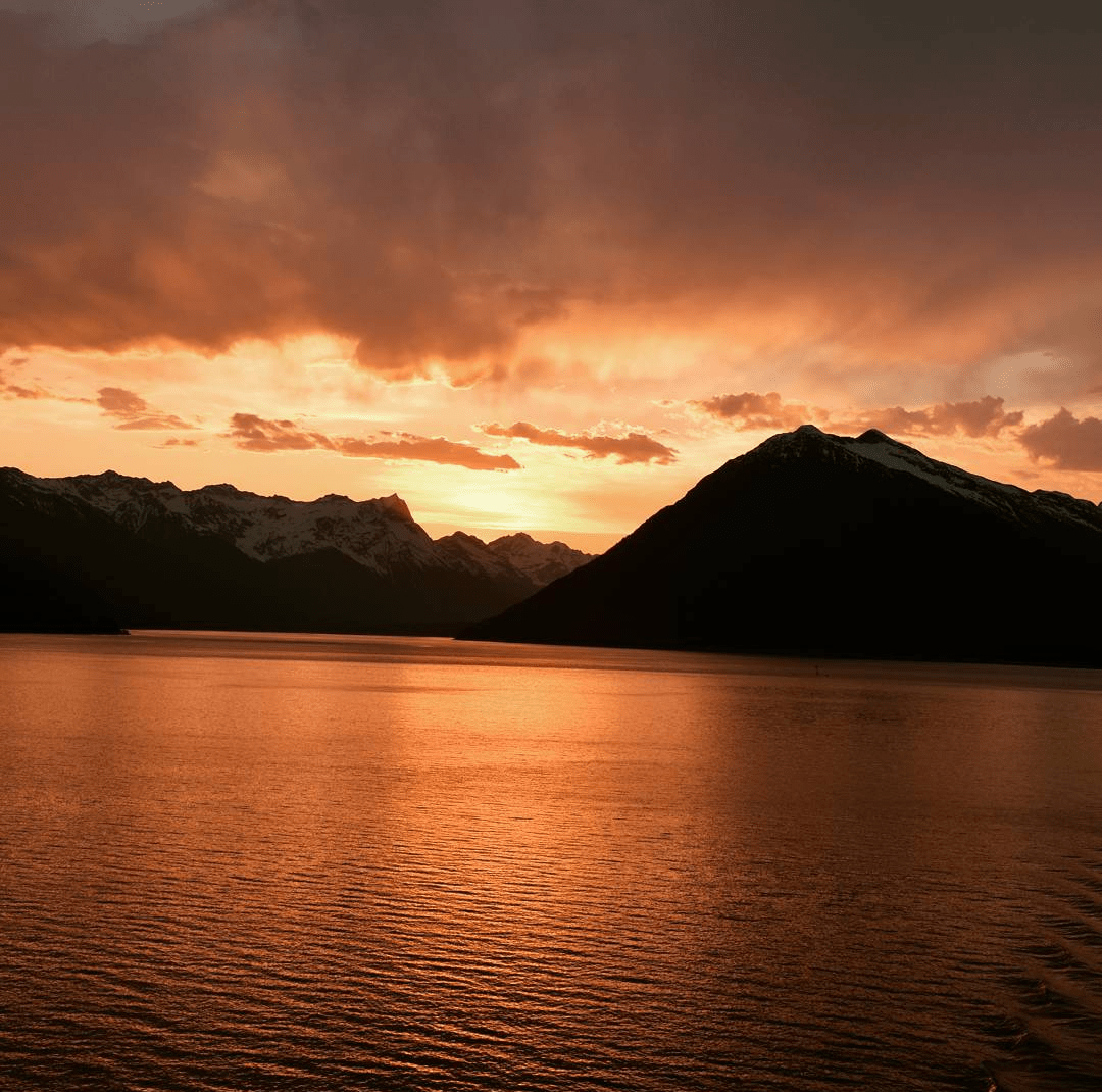 on a cruise between Skagway and Juneau, 2015 r/SkyPorn