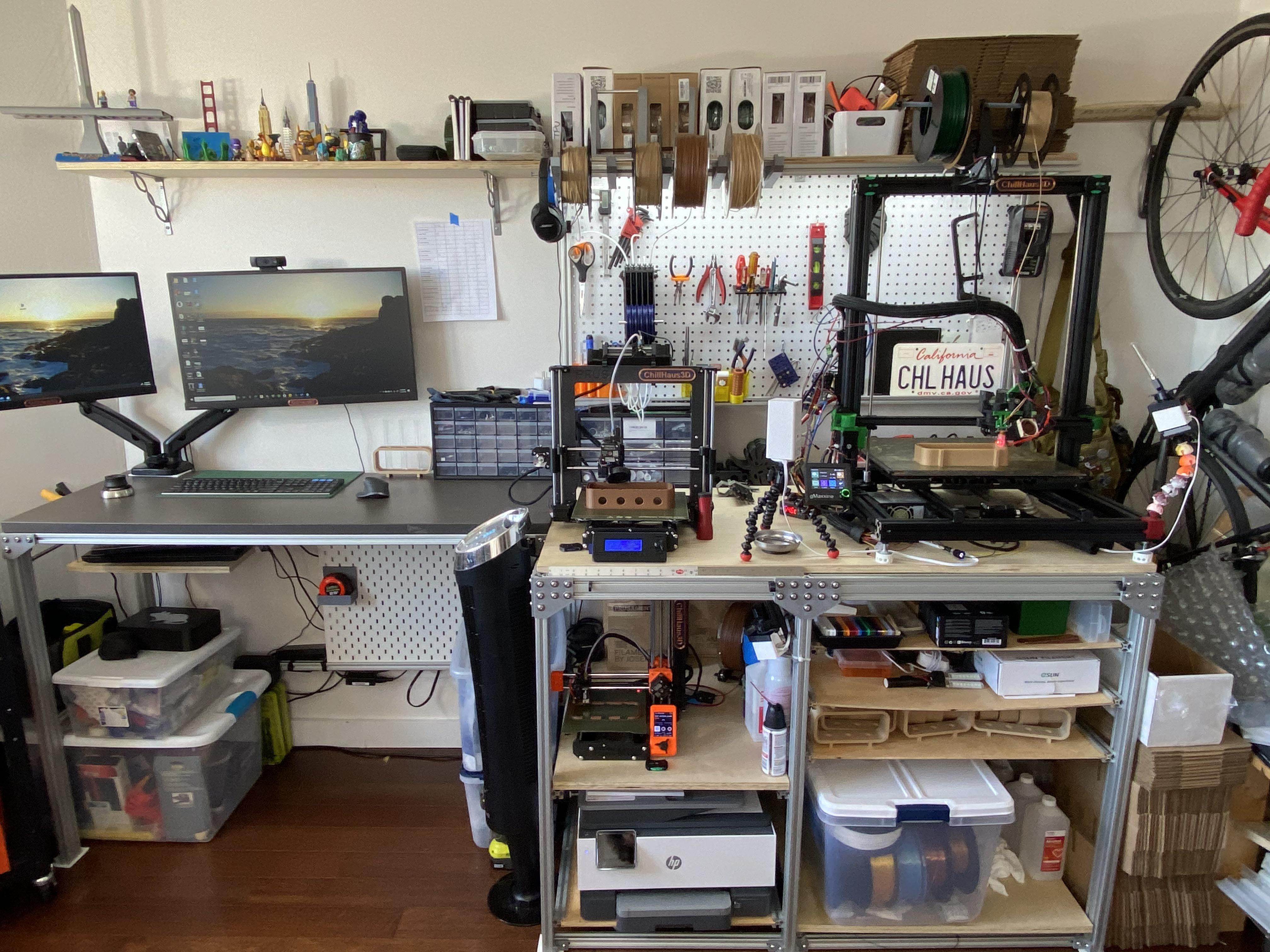 3D printer work bench/work desk. Quarantine build, extruded aluminum