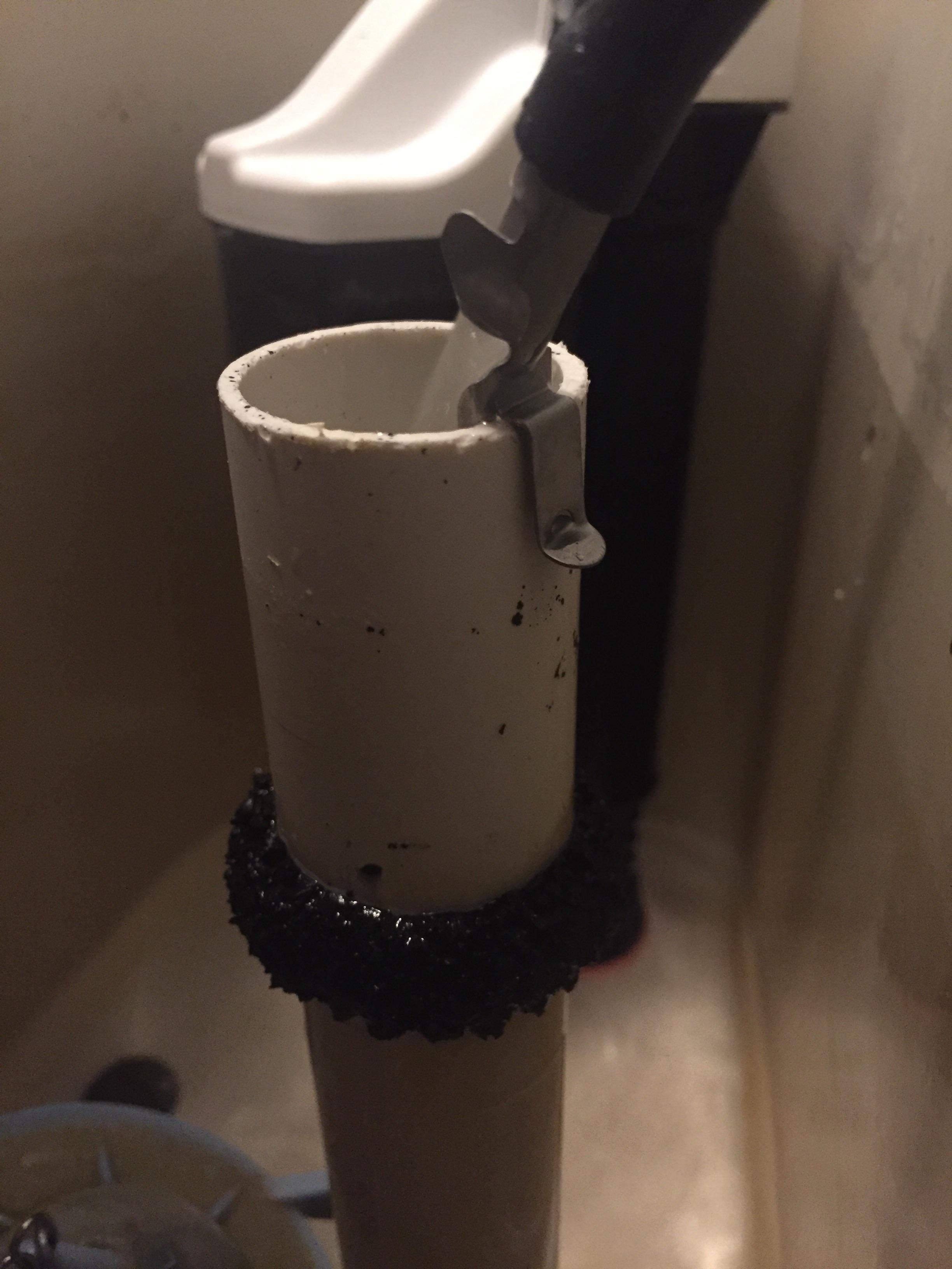 Black ring around toilet tank full tube r/whatisthisthing