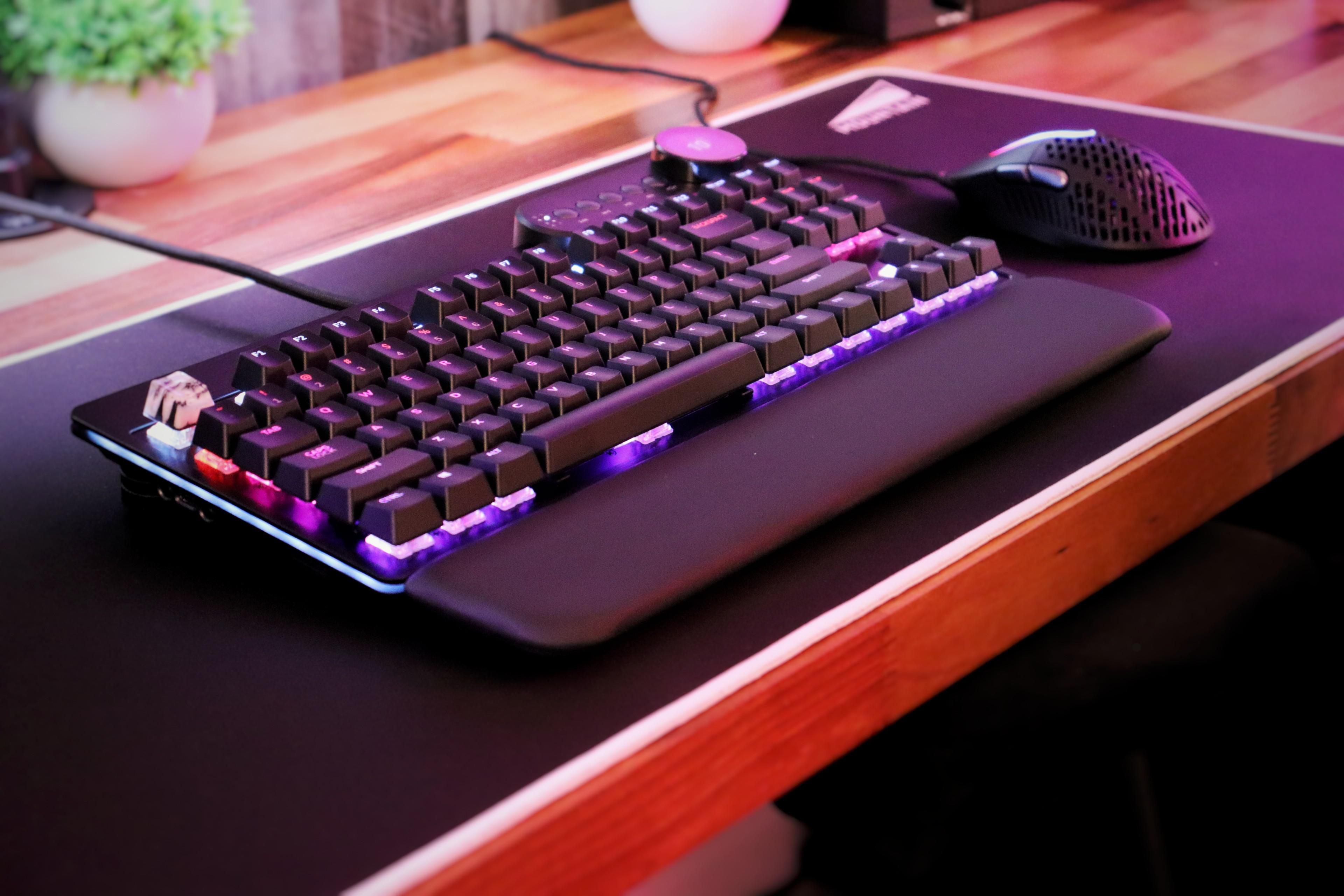 My Everest Max arrived today, completing the full Mountain setup! r