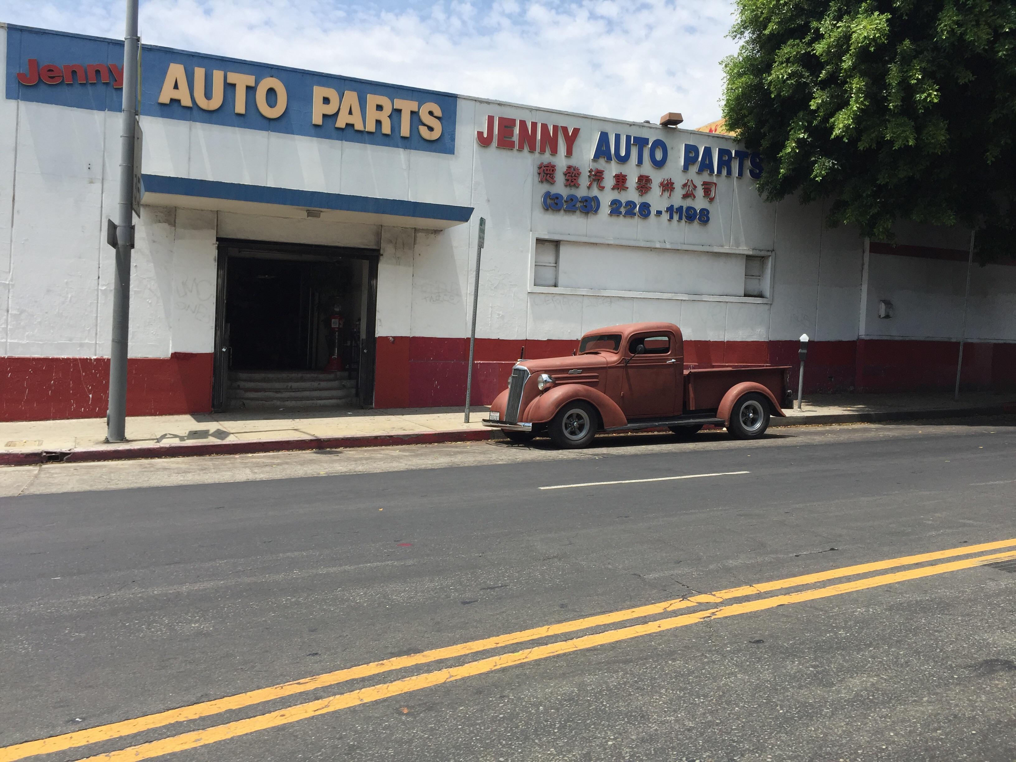 Seen in Lincoln Heights in Los Angeles r/classiccars