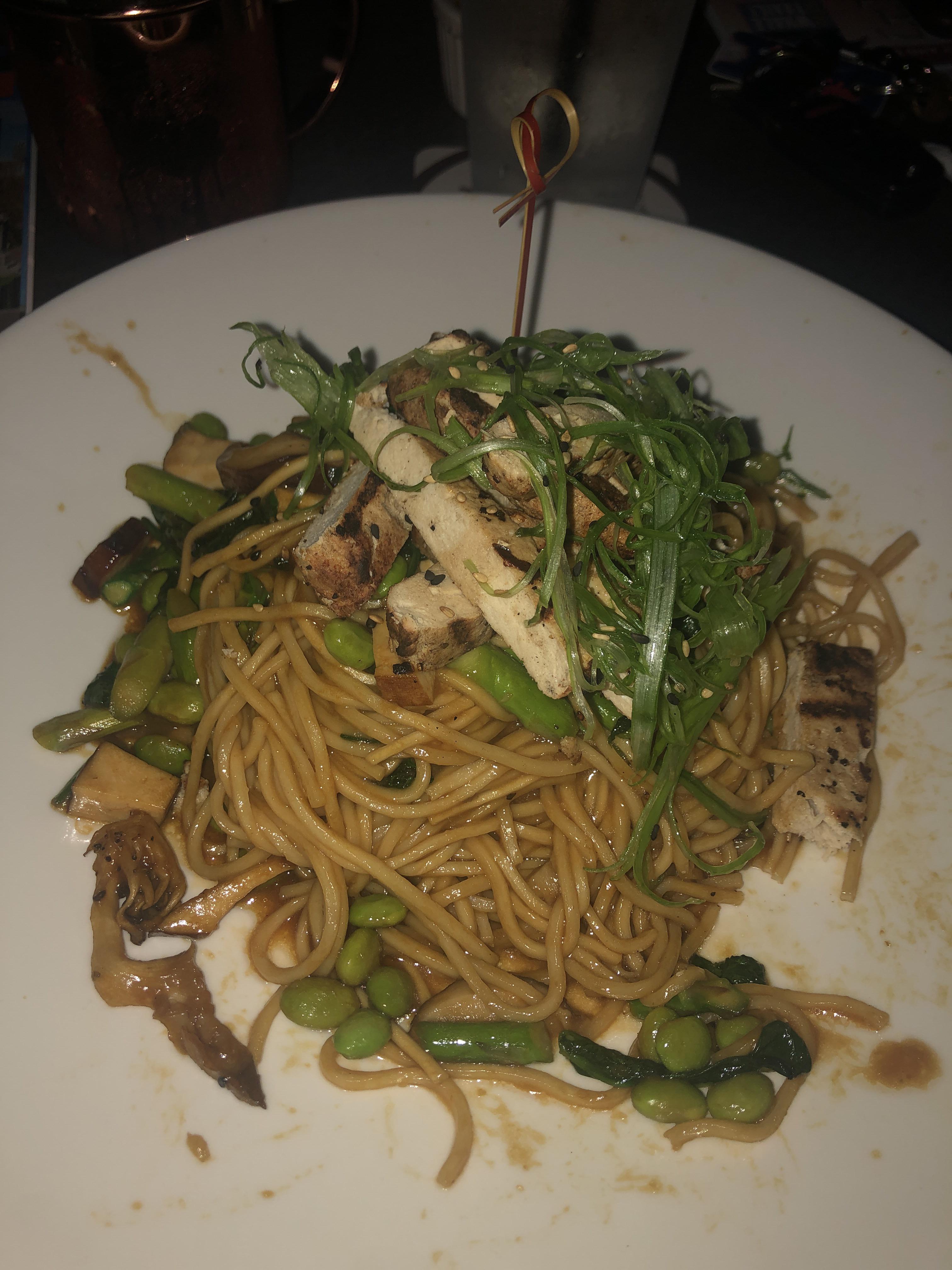 Sesame “chicken” noodle bowl!! Asparagus, grilled tofu, spinach