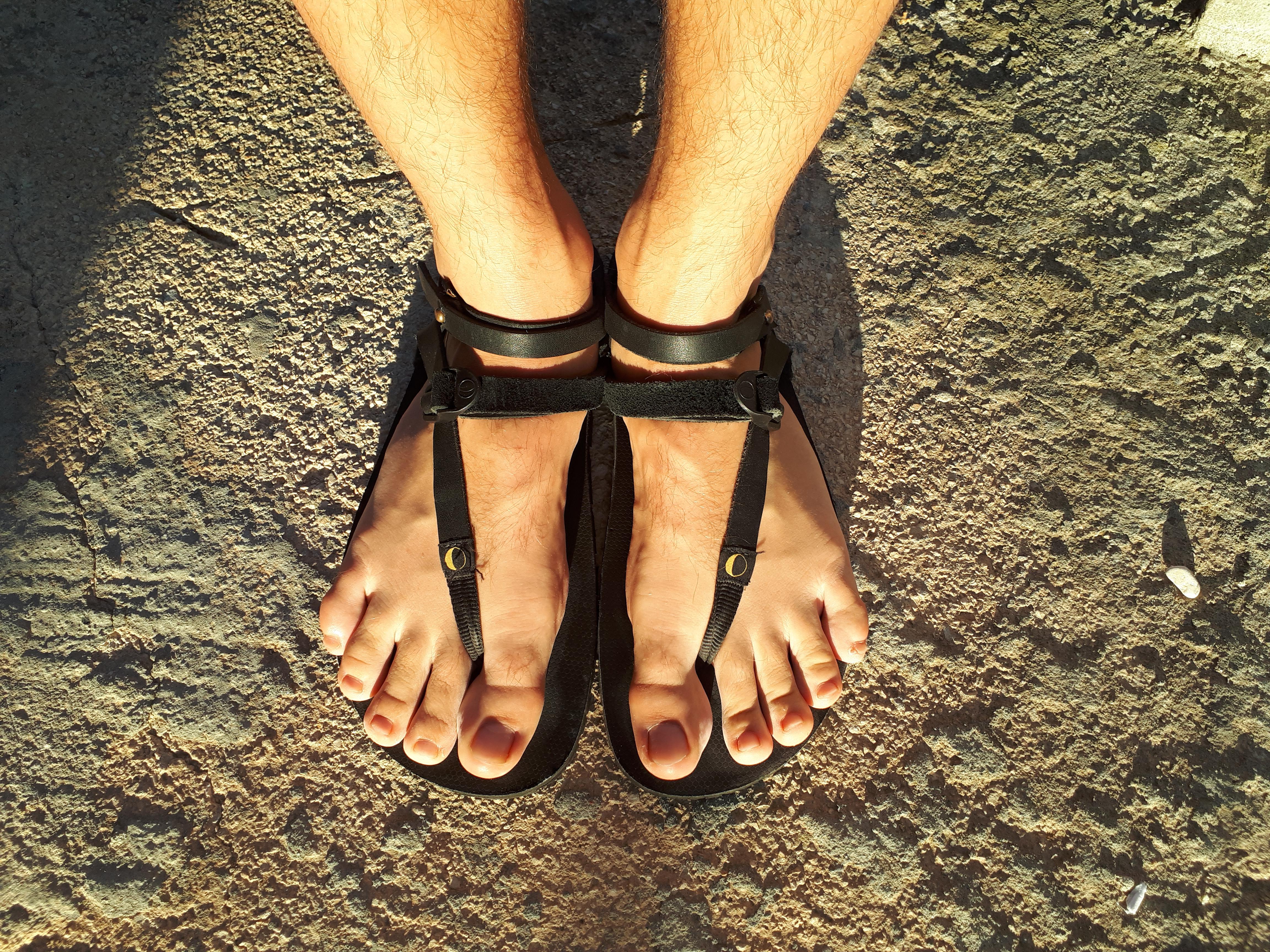 Men thong sandals. Love wearing them! r/thongsandals
