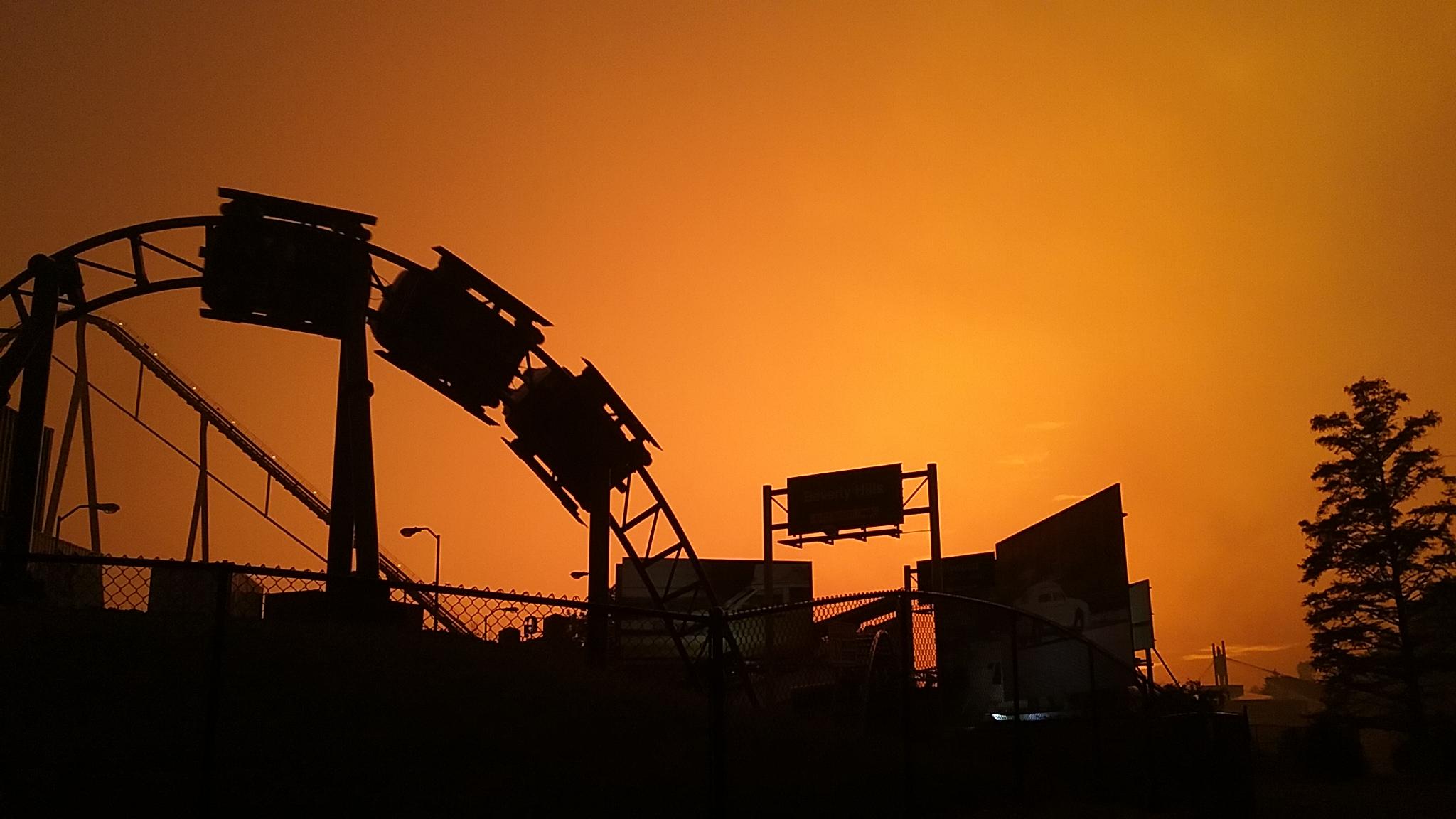 The sunset was amazing at Kings Island r/rollercoasters