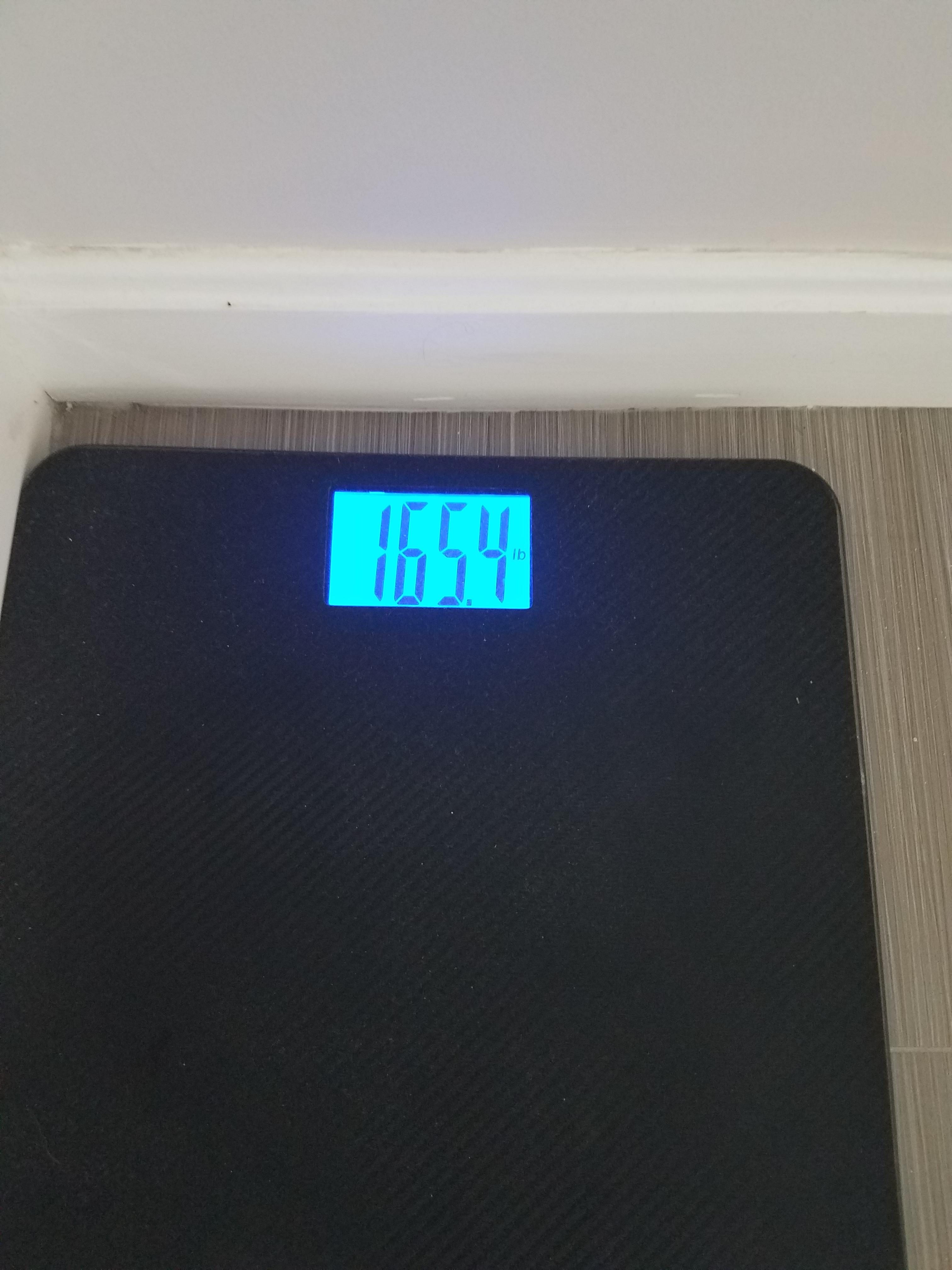 I weigh 165.4 pounds : r/notinteresting