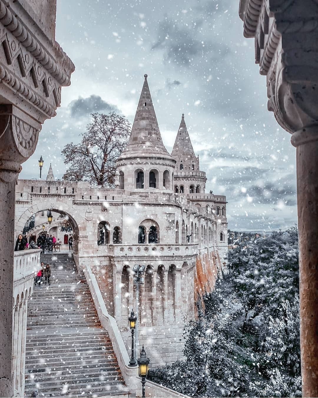 Winter in Budapest, Hungary r/MostBeautiful