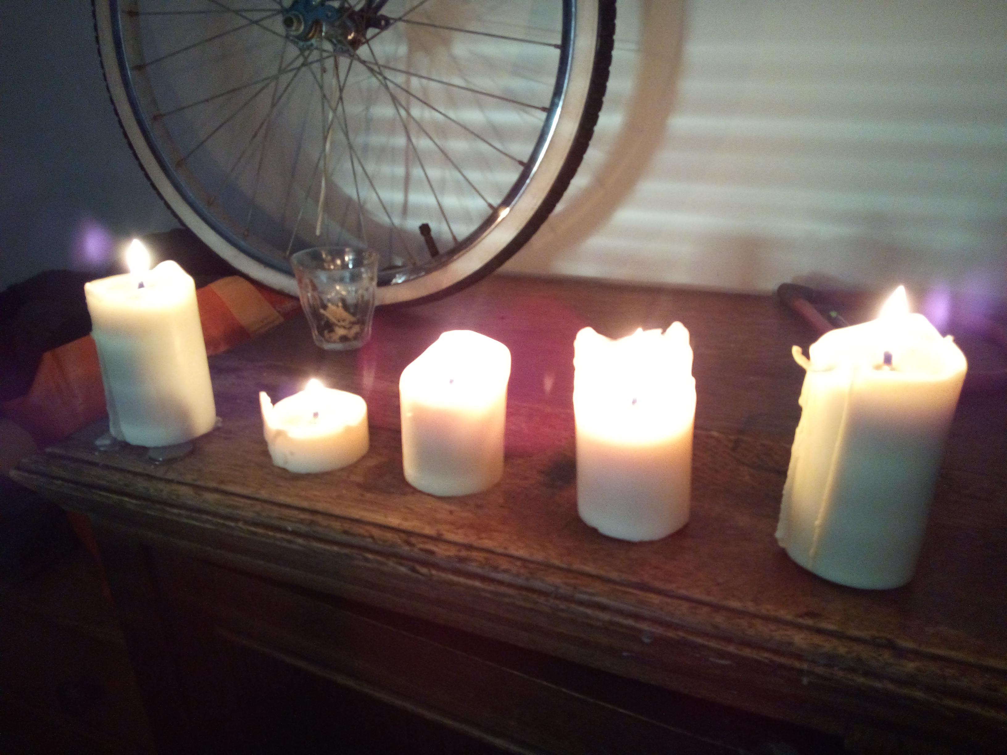 So pleased with my own blend of Natural Waxes. r/Candles