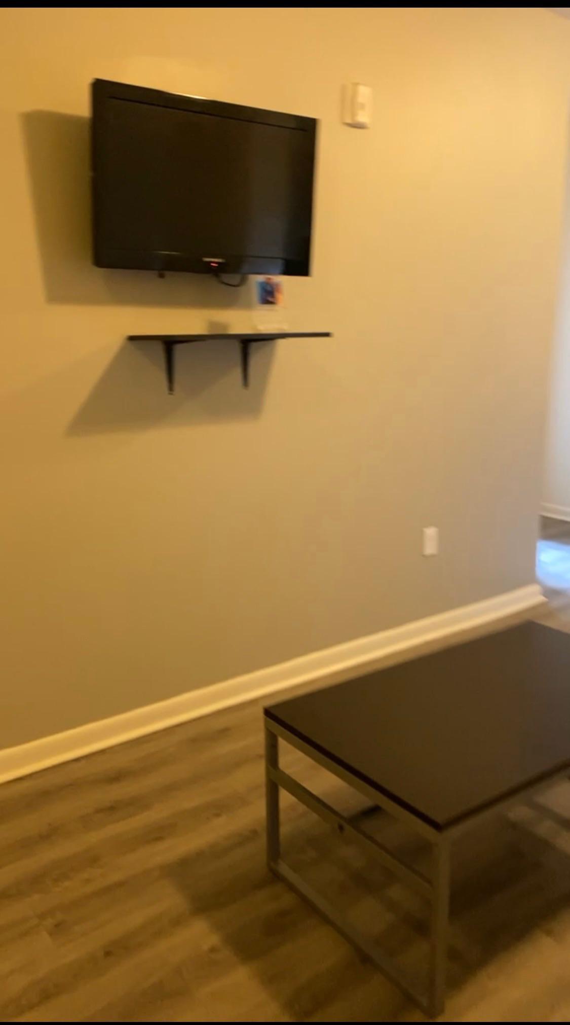 Subletting our apartment for the spring semester near Temple university