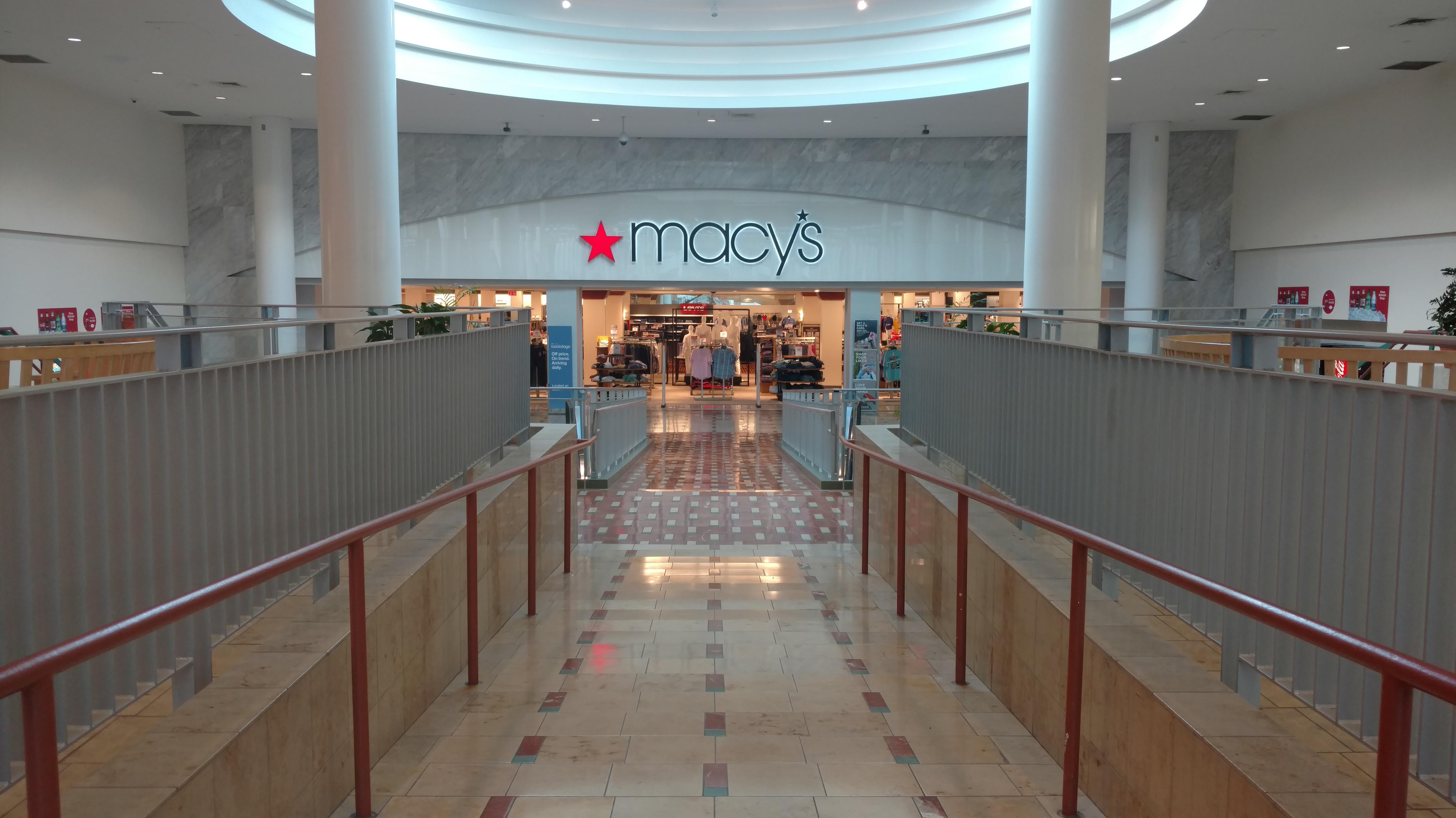 TriCounty Mall. Macy's Overlooks a oncehealthy Mall that now stands