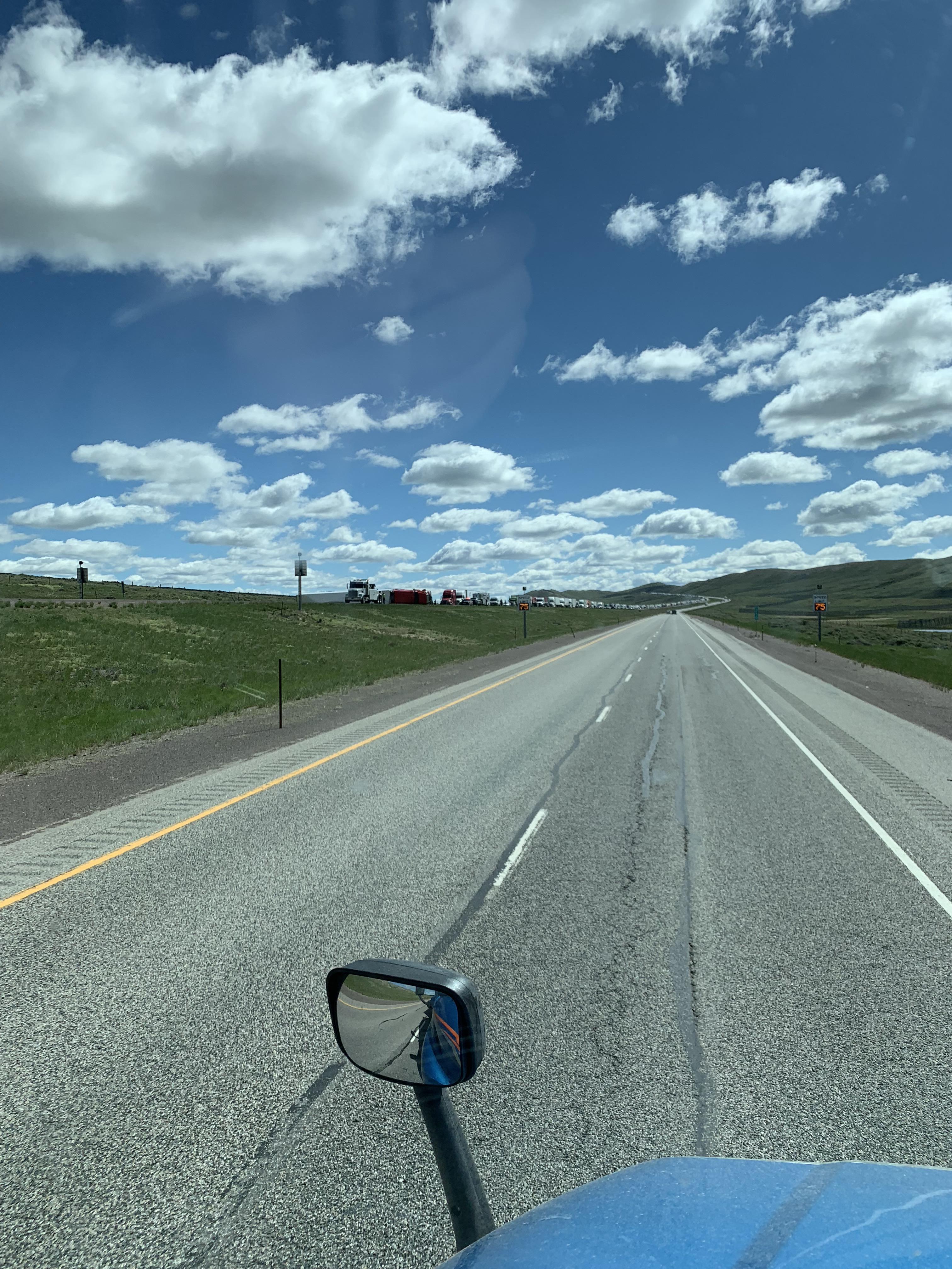 Westbound I80 about 25 miles east of Sinclair. r/Truckers