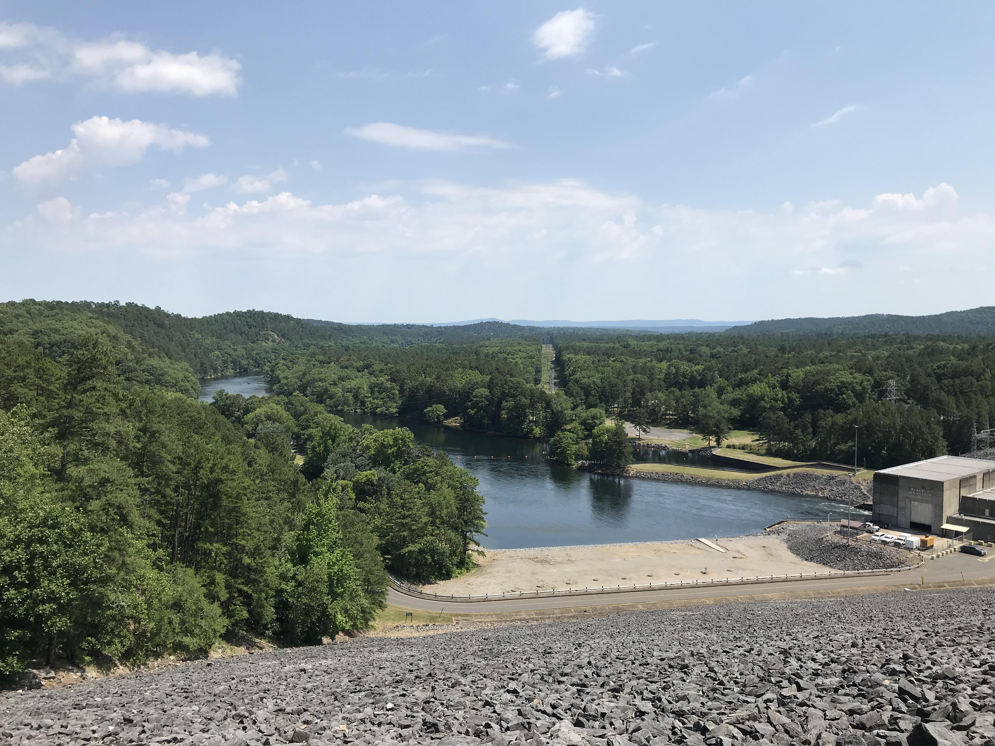 The only pretty thing in Mountain Pine r/Arkansas