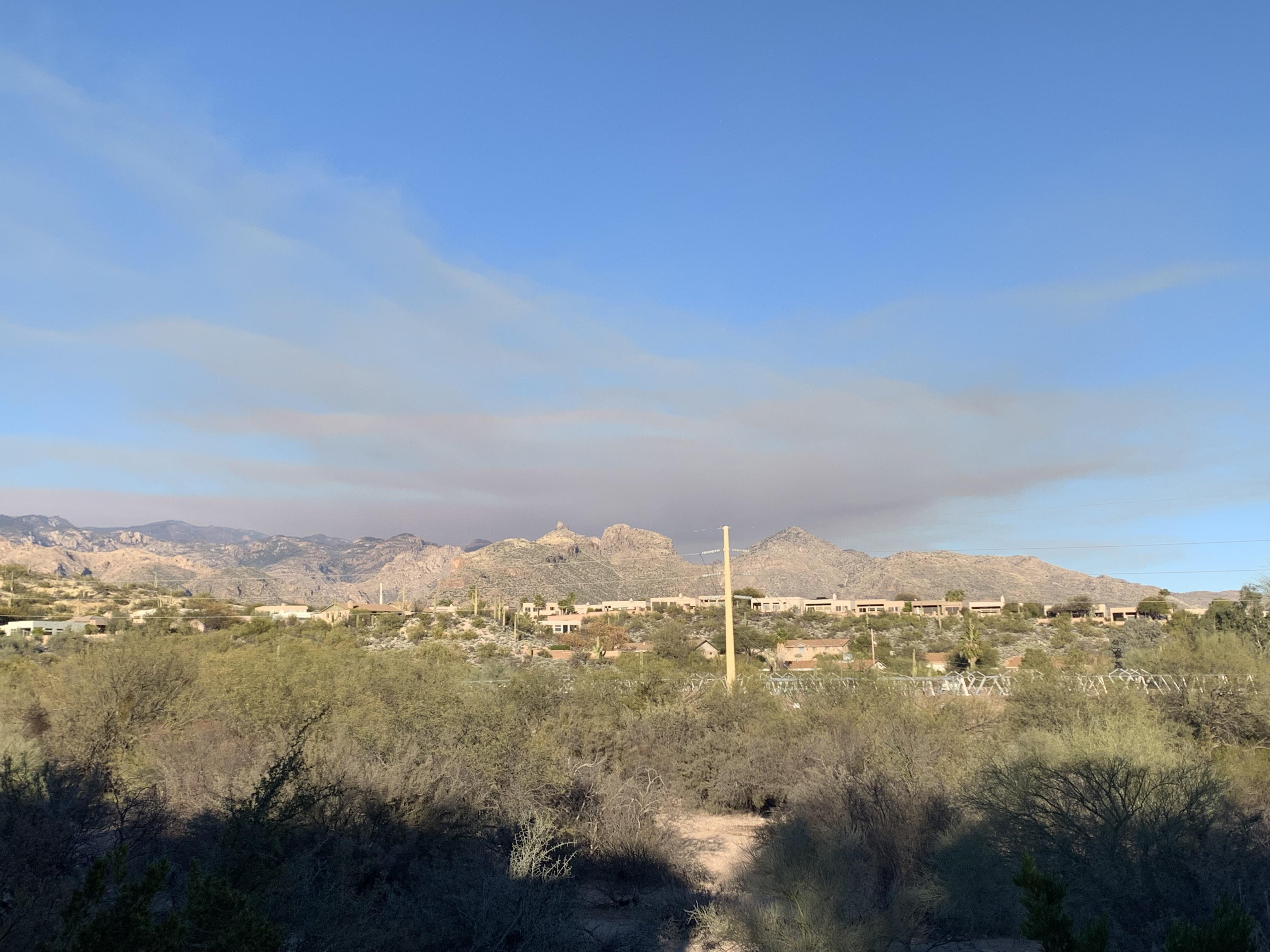 Smoke over the Catalinas? Anyone know what’s up? r/Tucson