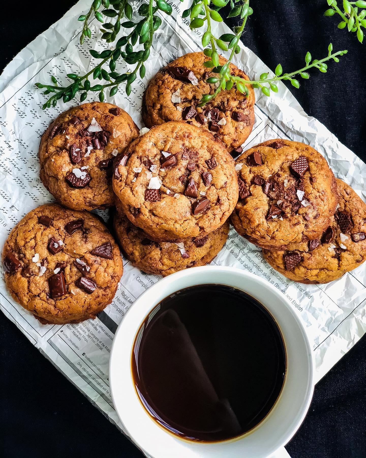 My Chocolate Chunk Cookies with Sea Salt Flakes r/Baking