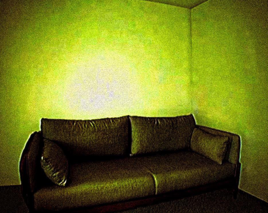 Couch r/LiminalSpace