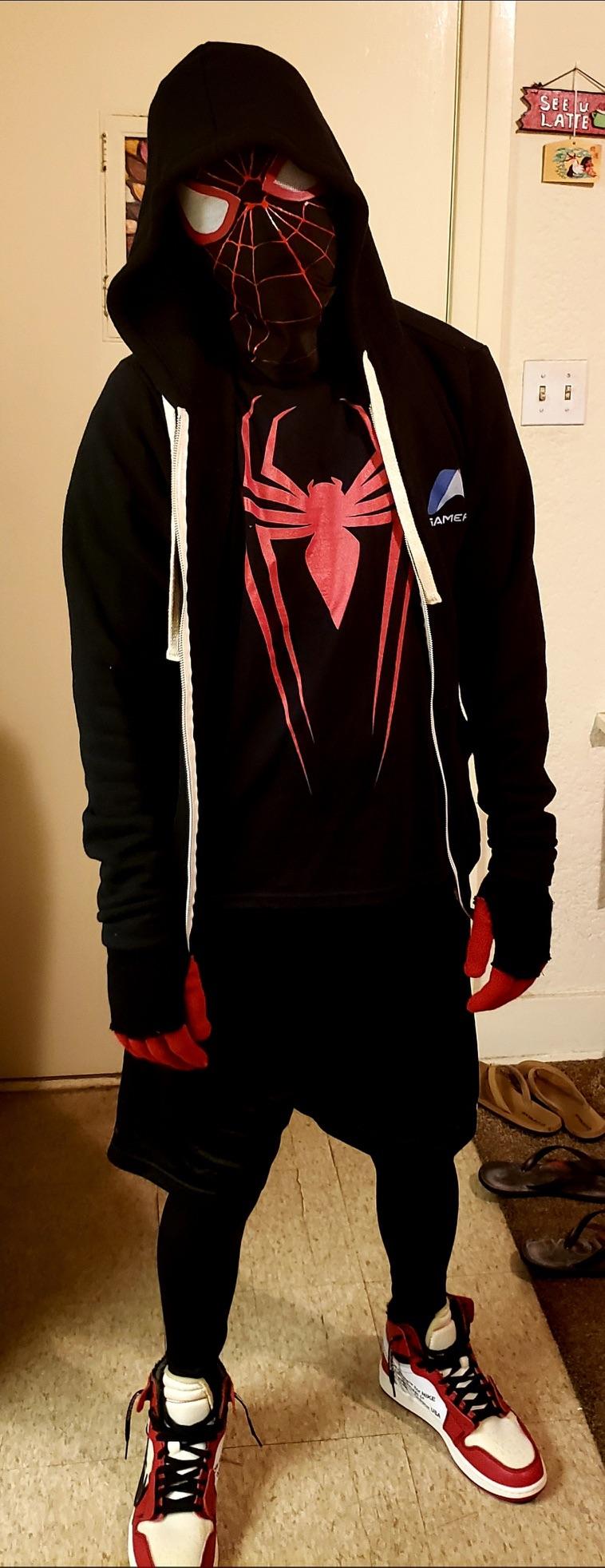 My budget miles morales costume for Halloween. Not as great as others