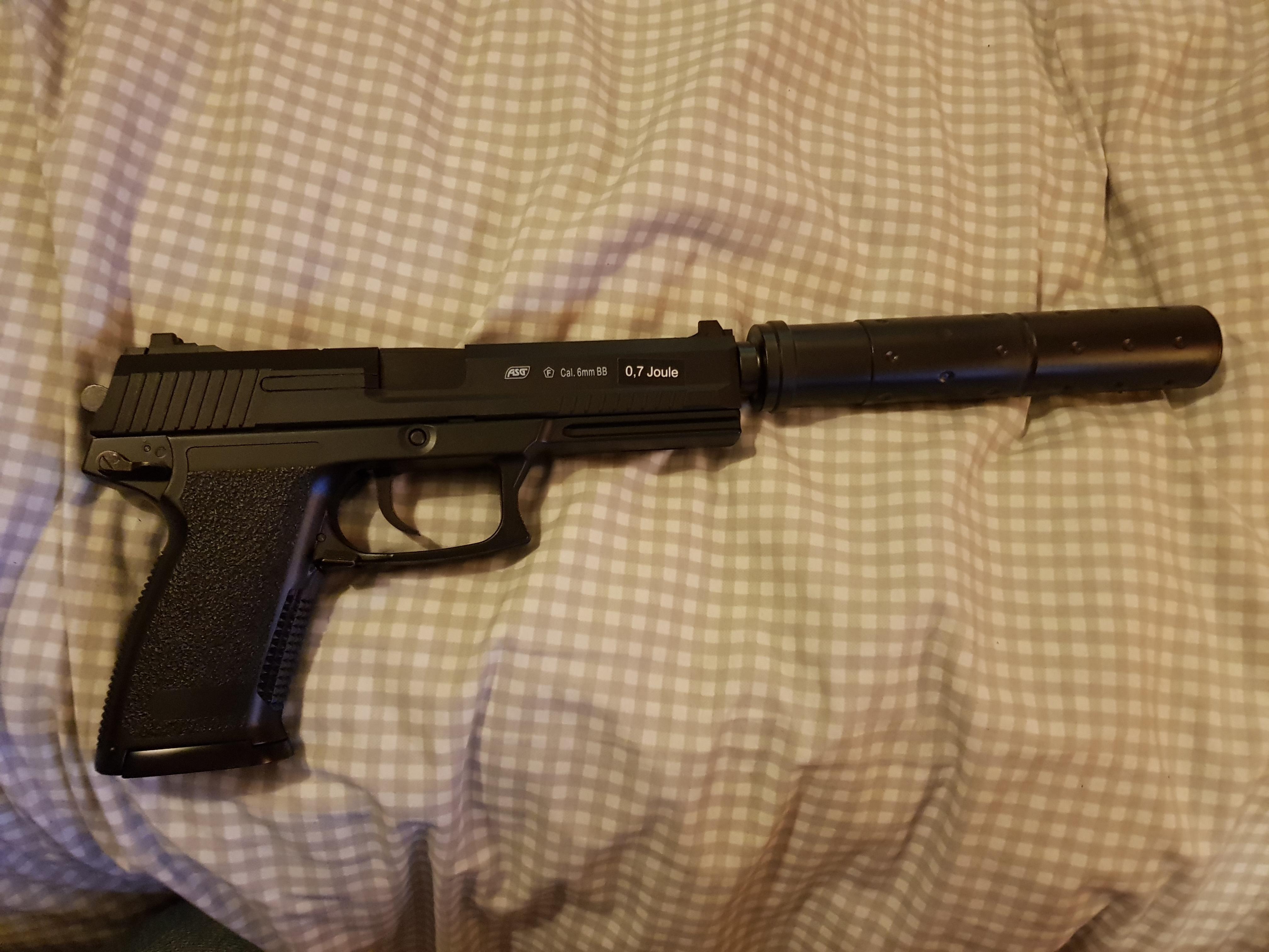 Just picked up my first sidearm r/airsoft