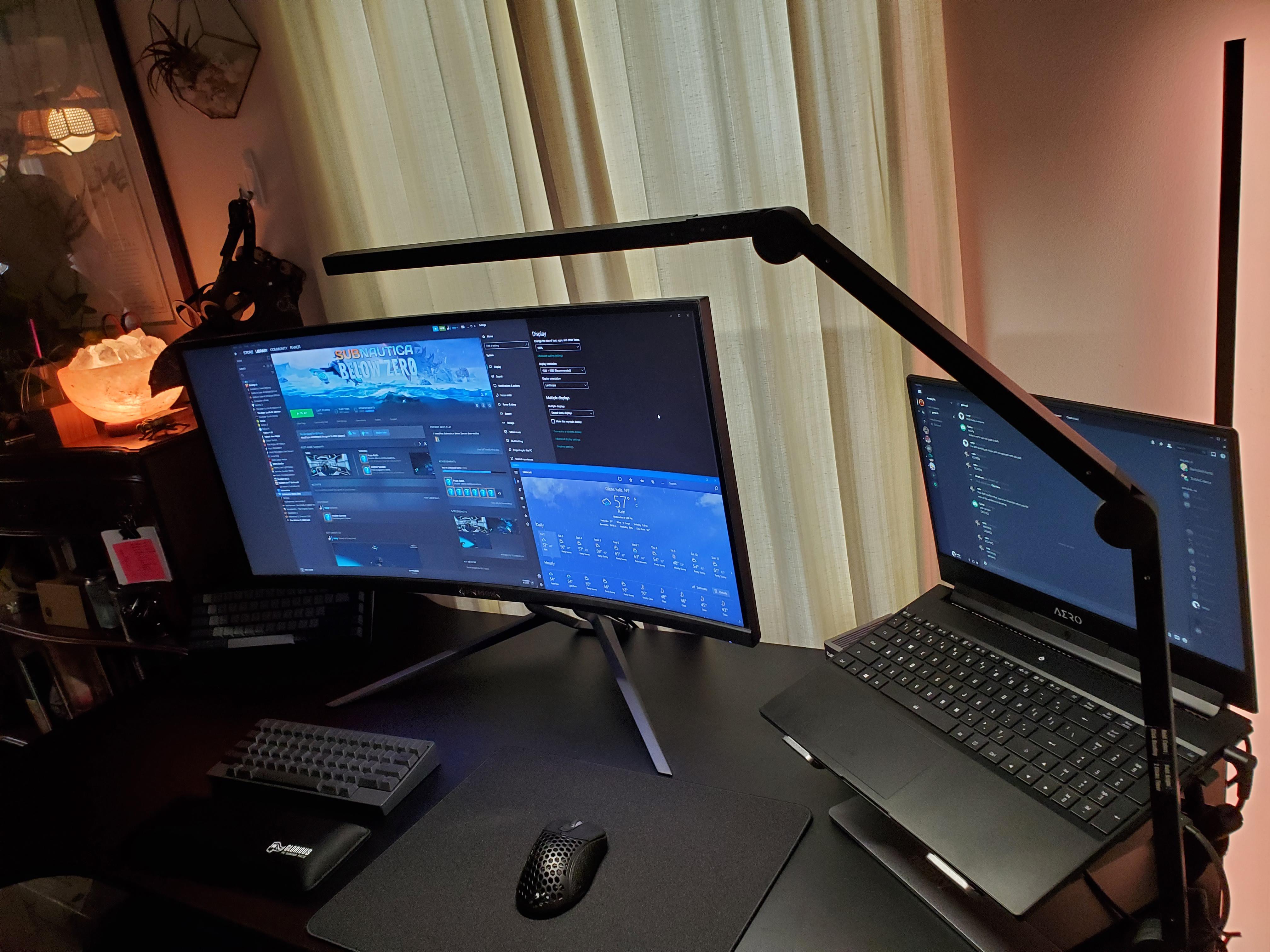 Since we in here posting desk lamps r/battlestations