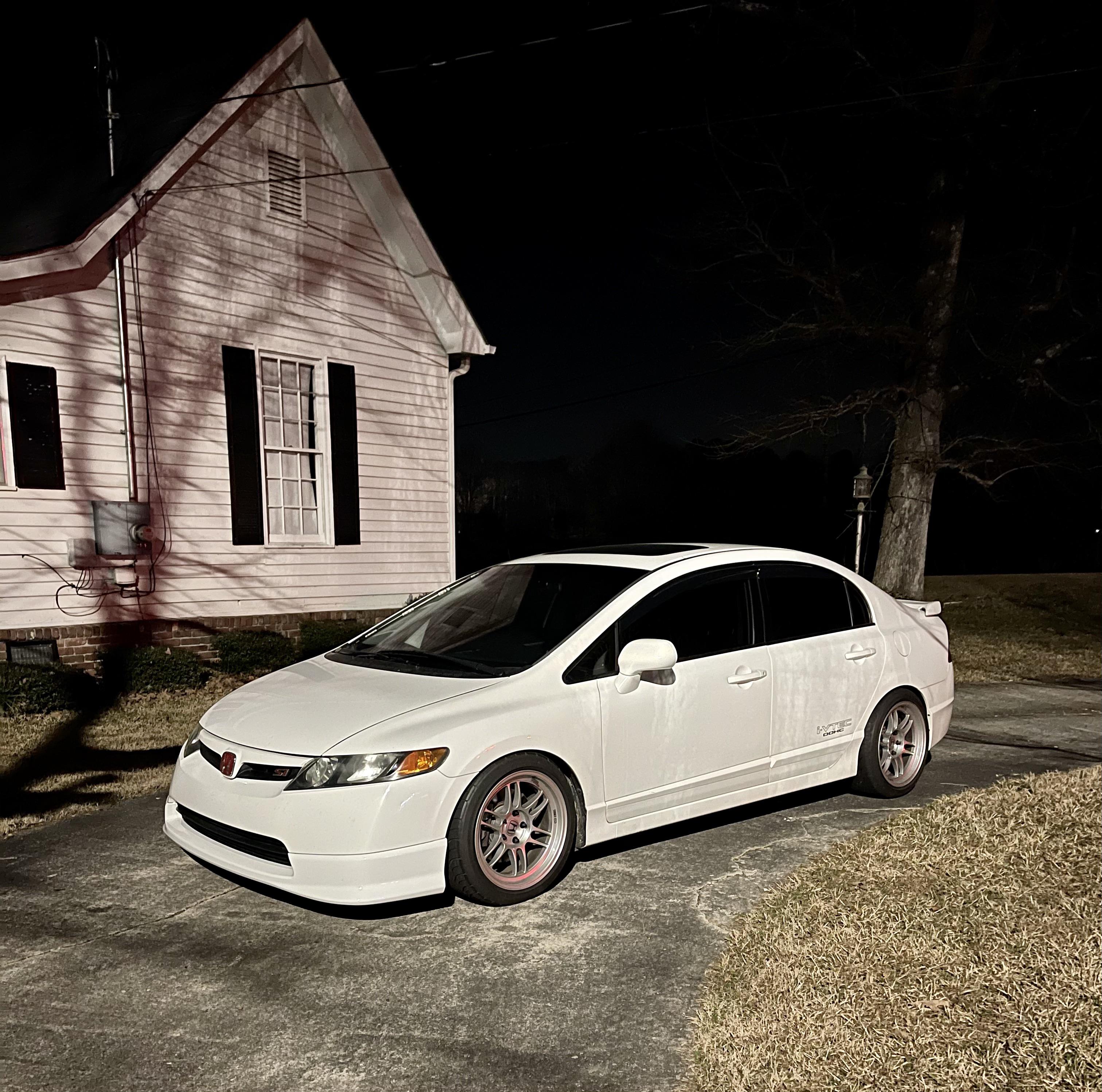 2008 Si Sedan! First Honda car. Had it since 2013. Now has 230k miles
