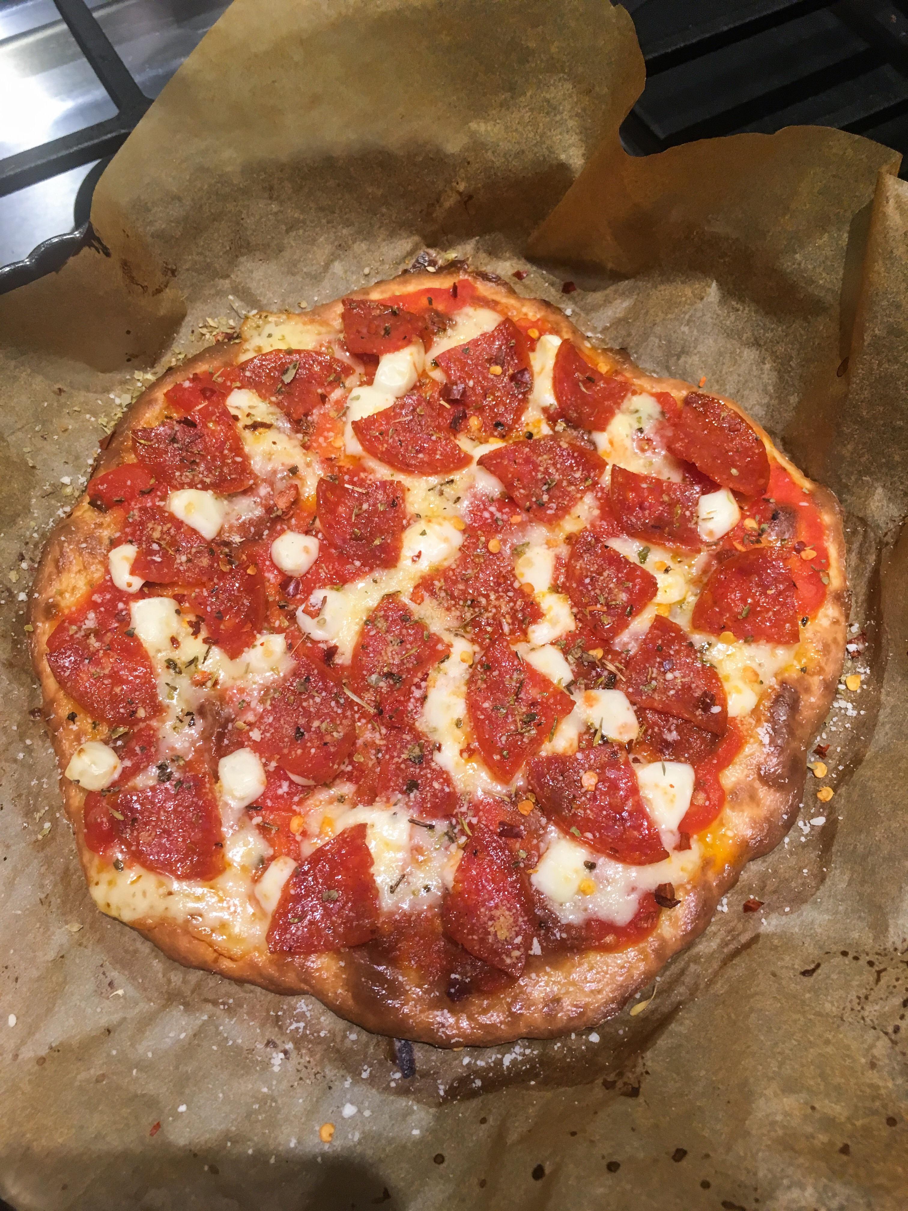 Best pepperoni pizza I’ve made yet! r/Keto_Food