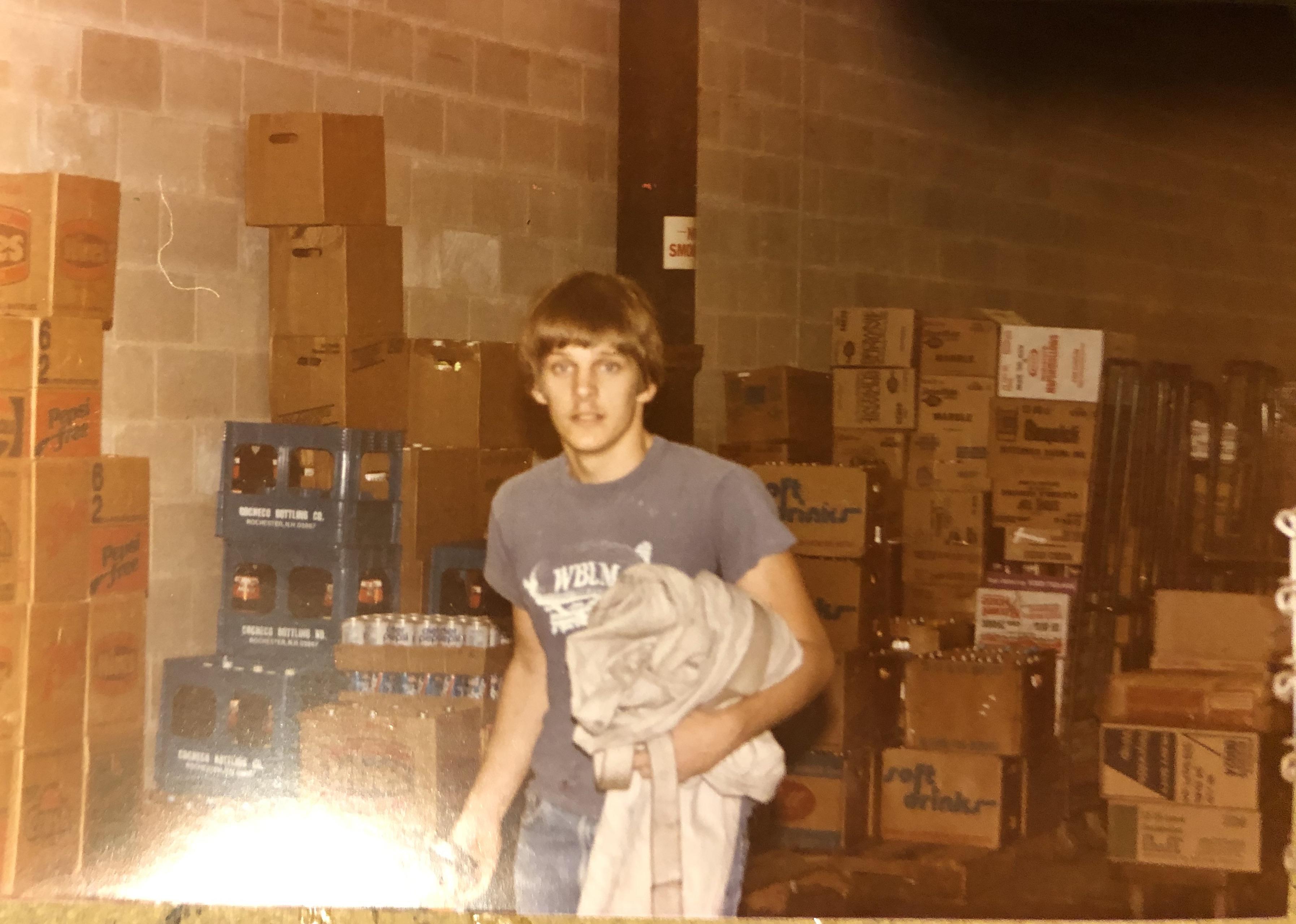 1984 significant other first job at Hannaford in Maine r/OldSchoolCool