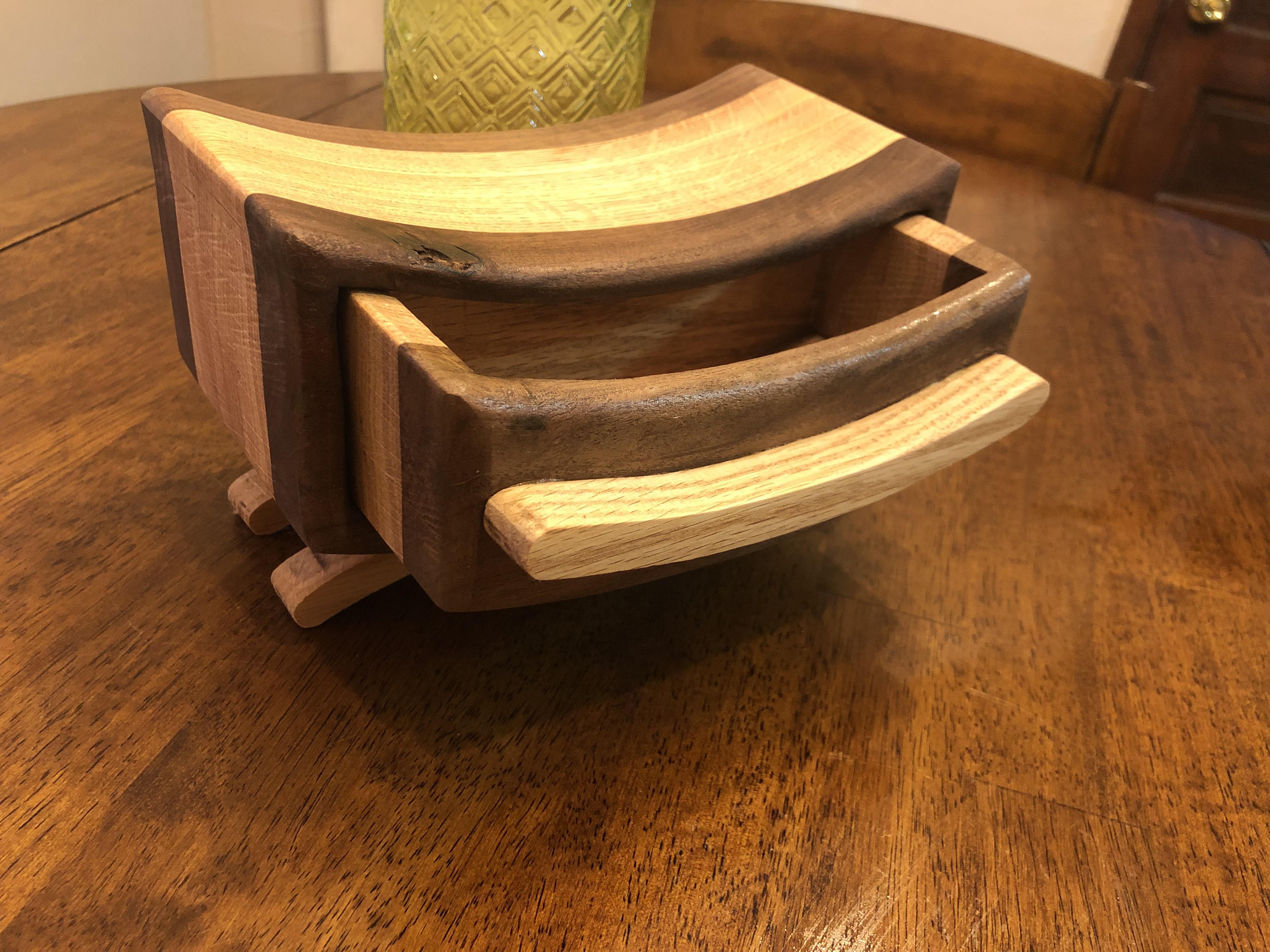 My first bandsaw box! Plans and inspiration from fishers on
