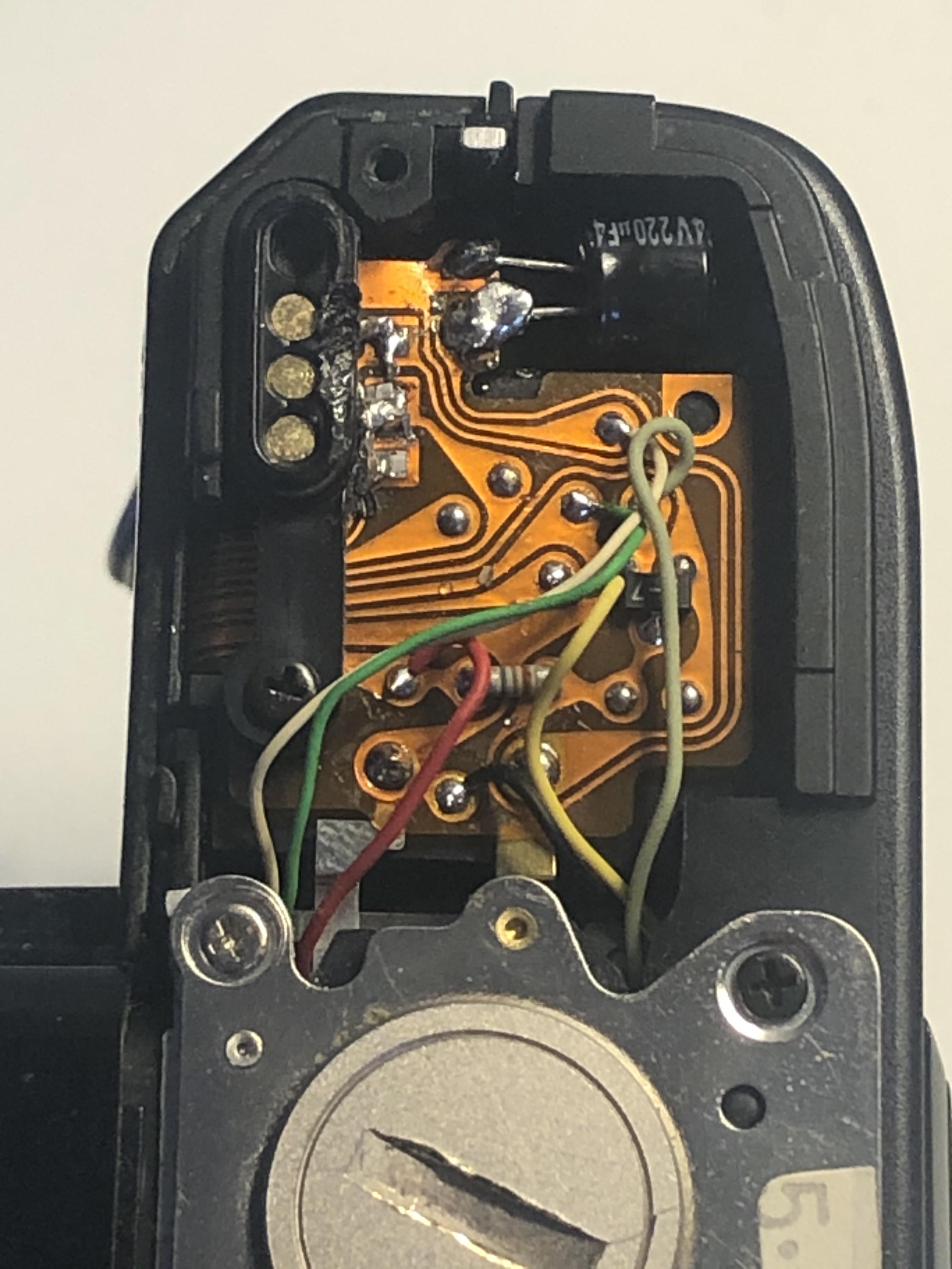 Was given a Minolta X-370 by a friend. Will turn on but shutter won’t